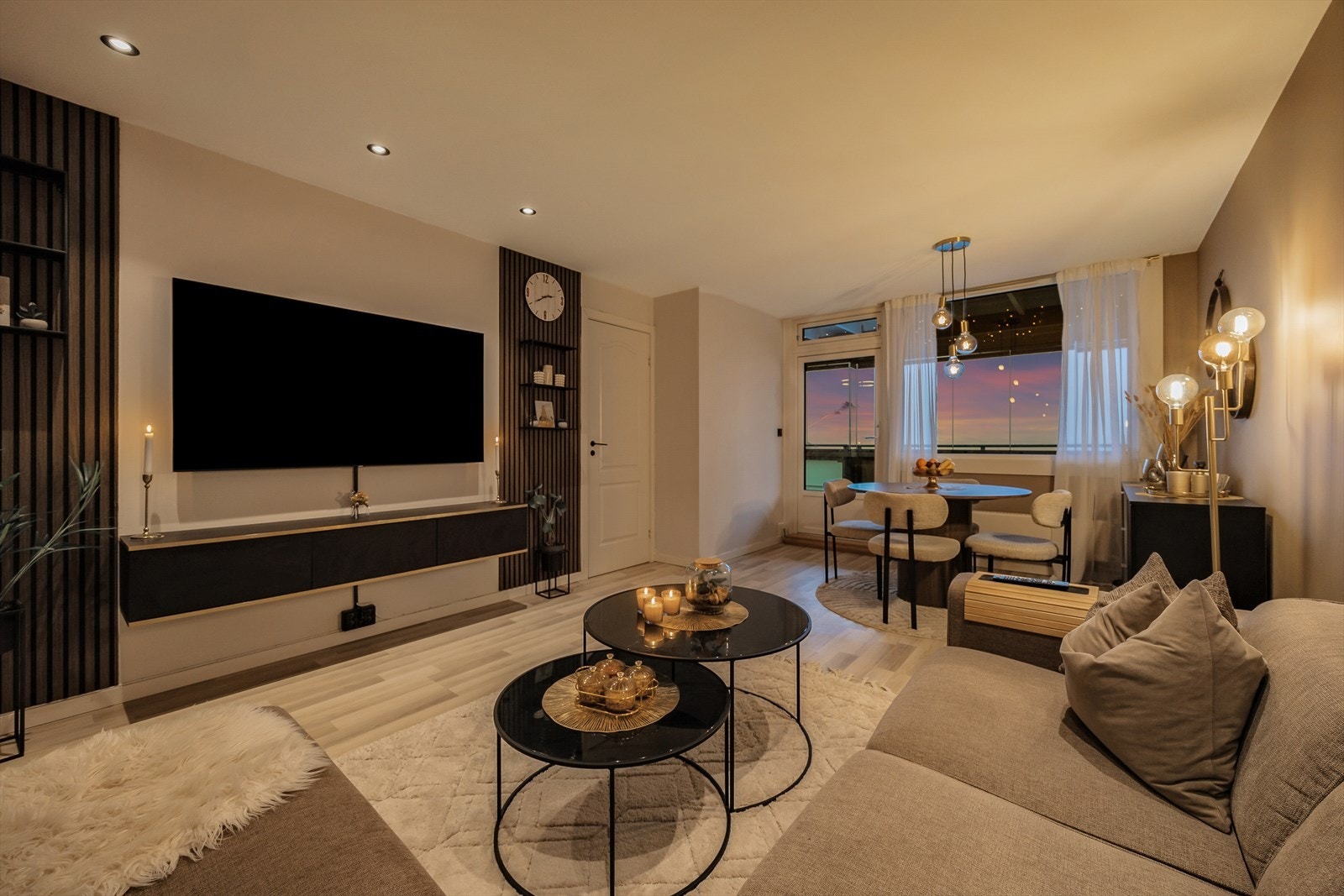 Velkommen til Tante Ulrikkes vei 57 | Presentert av Mohsin Ali for EiendomsMegler 1 Stovner | Foto: Bjørnar Døhlen Galleribilde