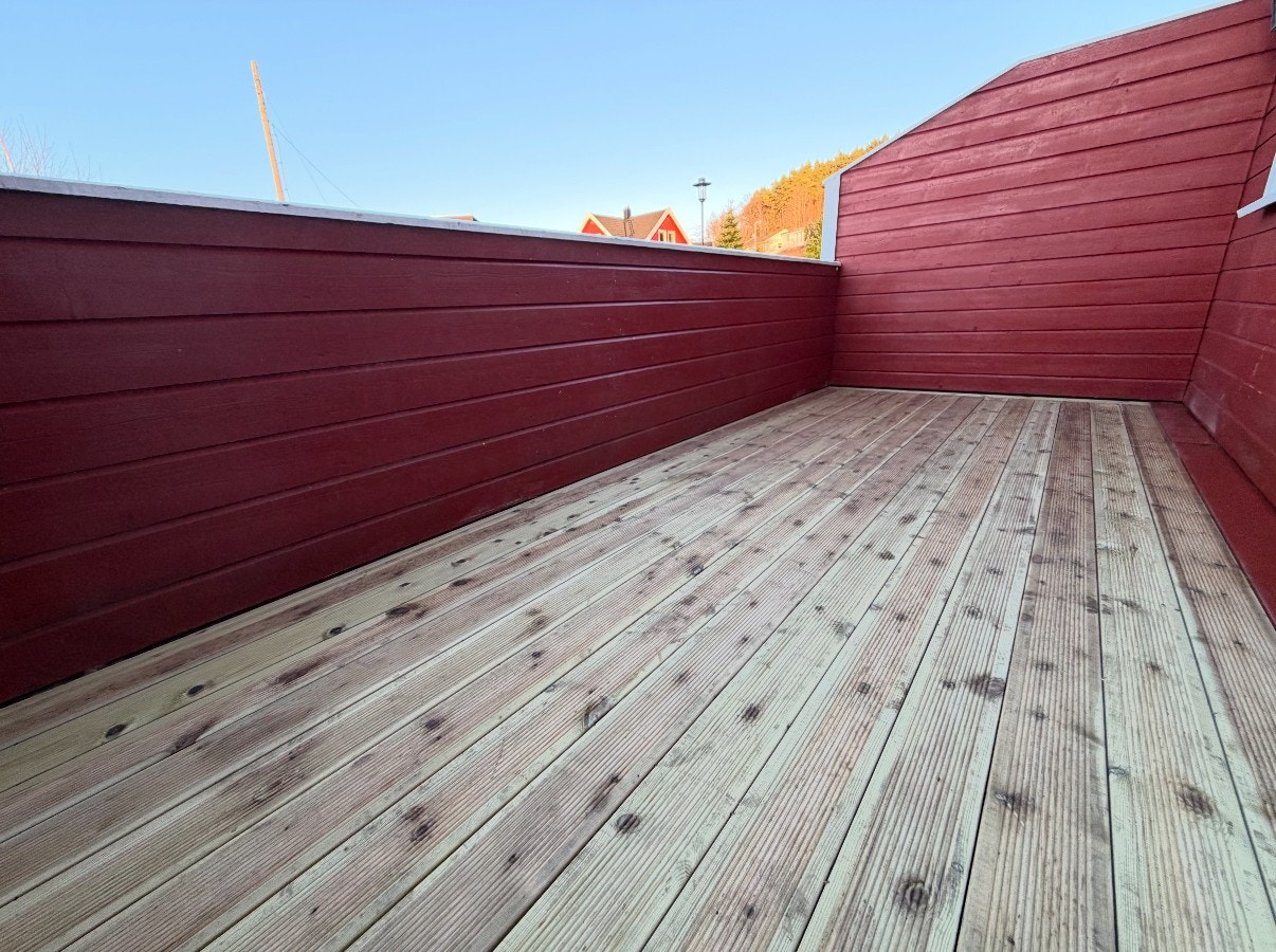 Terrasse med nytt gulv Galleribilde