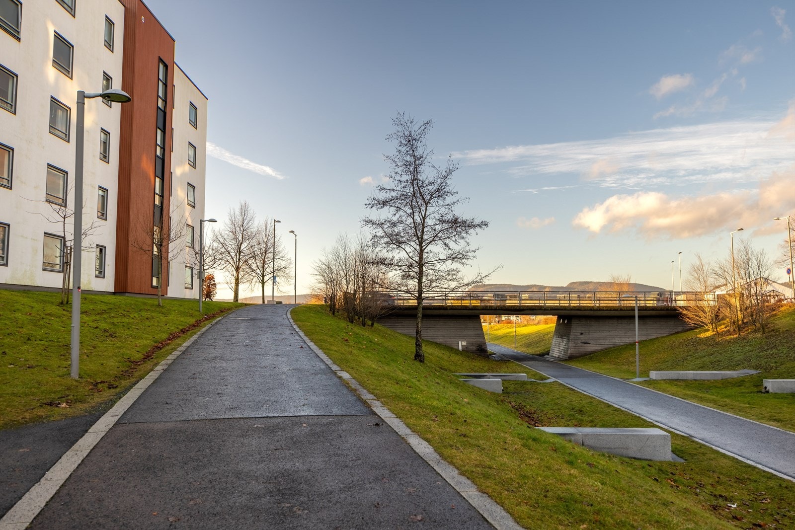 To av soverommene vender ut mot friarealer/park. Galleribilde