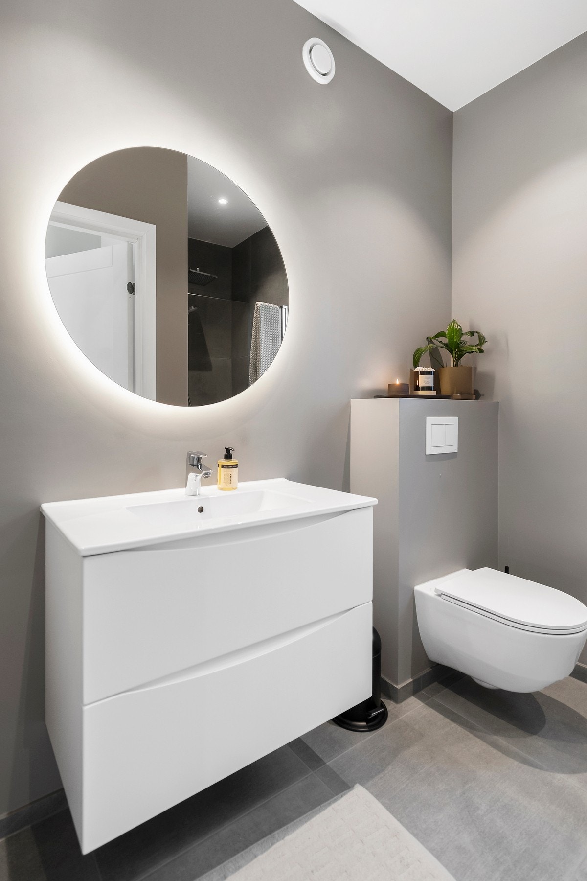 Bad i 2. etasje Galleribilde