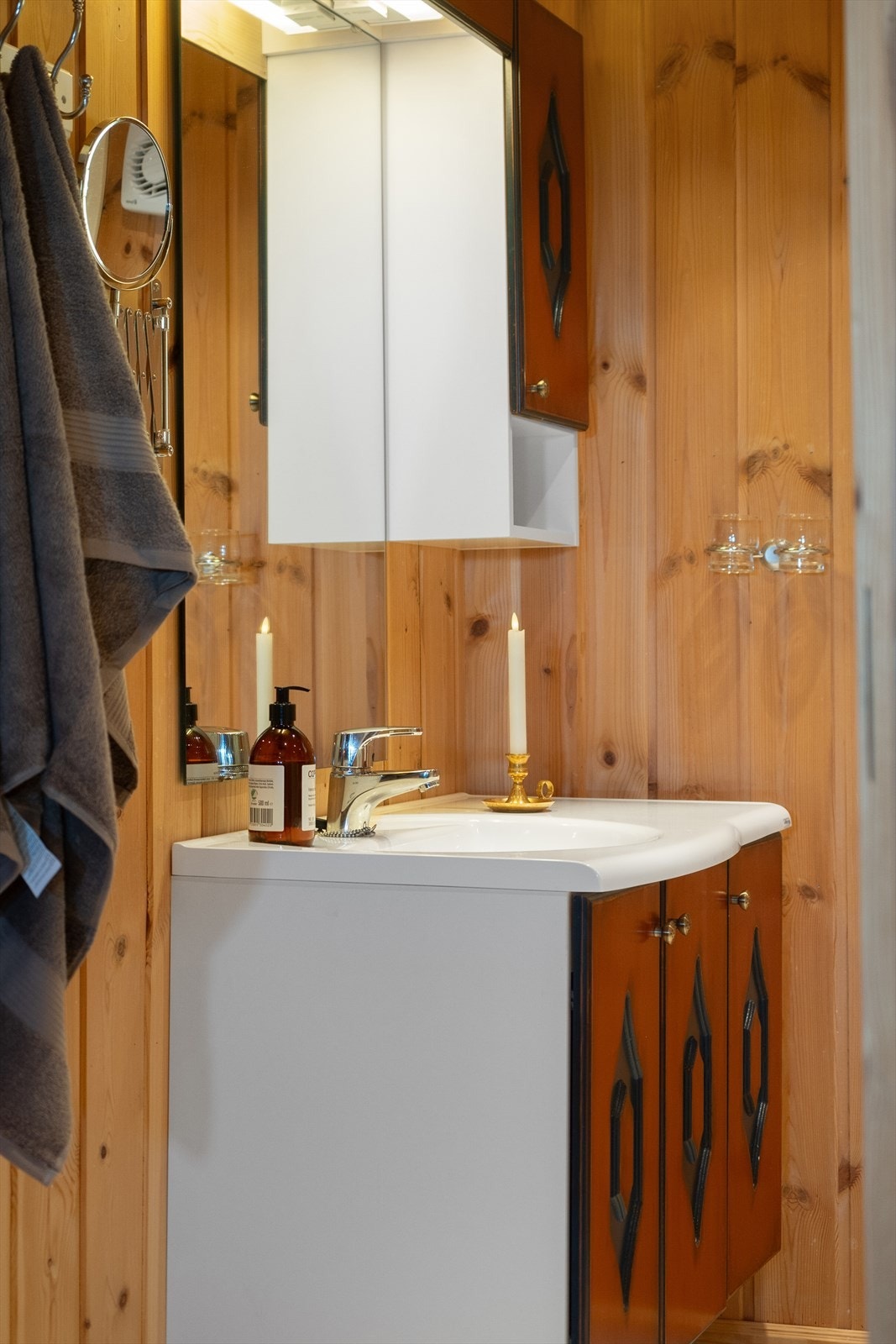 Baderommet har også varme i gulvet. Galleribilde