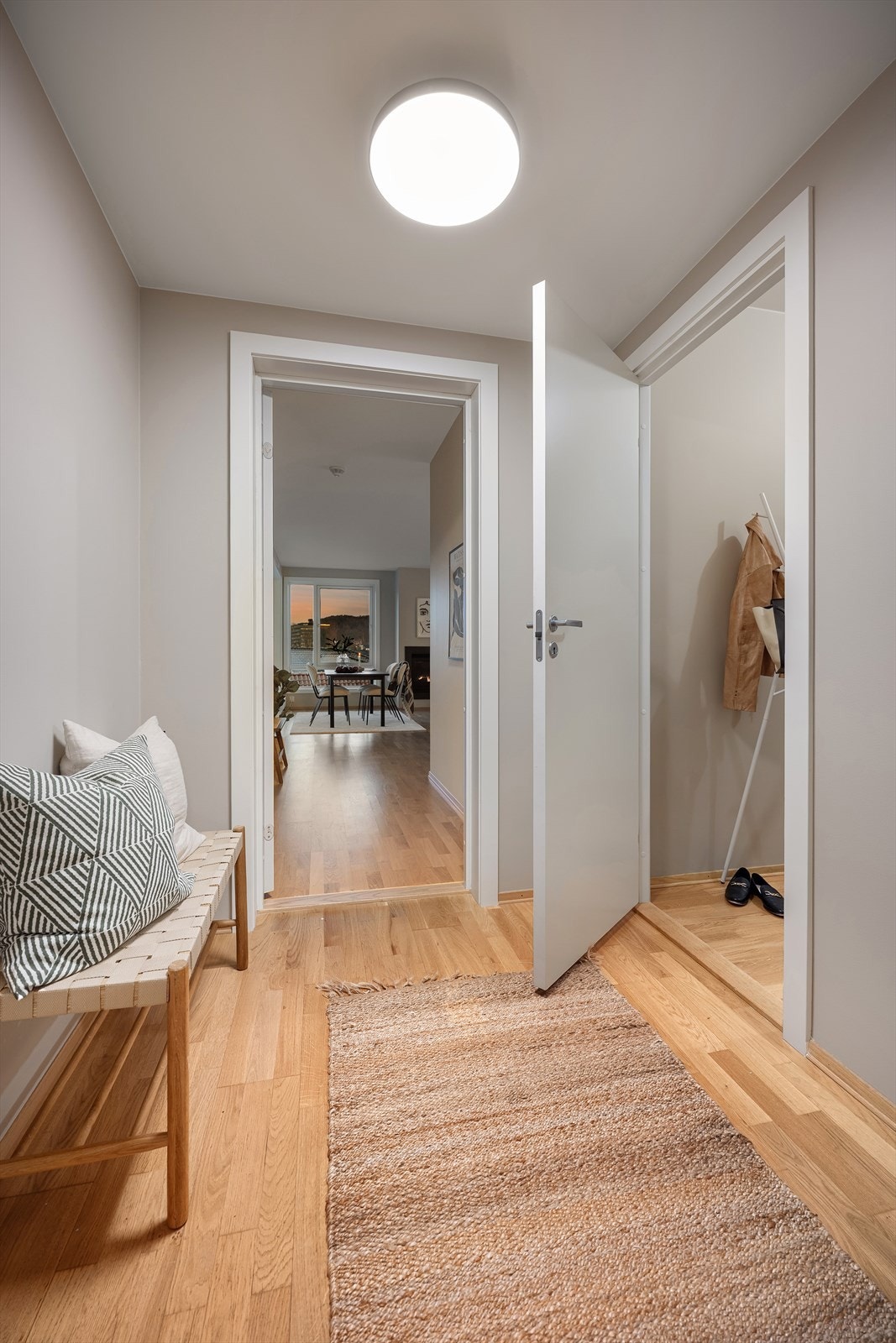 Velkommen inn i leiligheten. Galleribilde