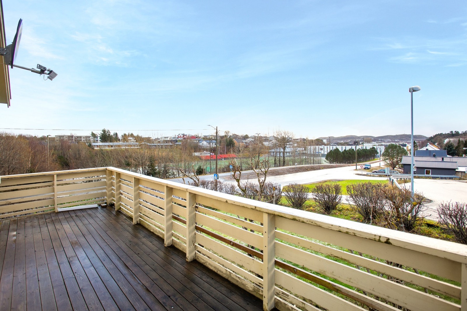 Veranda med god utsikt og gode solforhold. Galleribilde