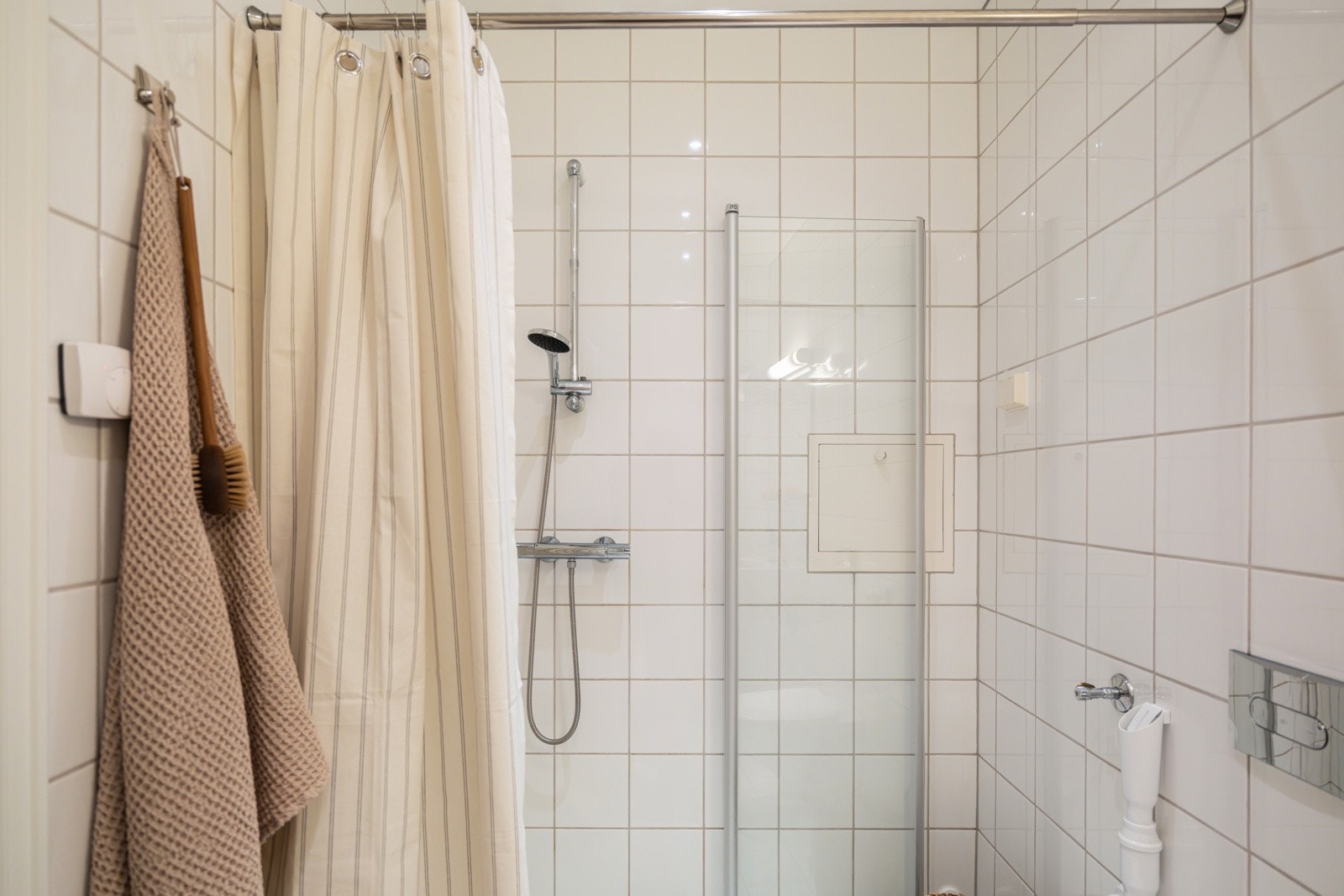 I hjørnet er det plass og opplegg for vaskemaskin. Galleribilde