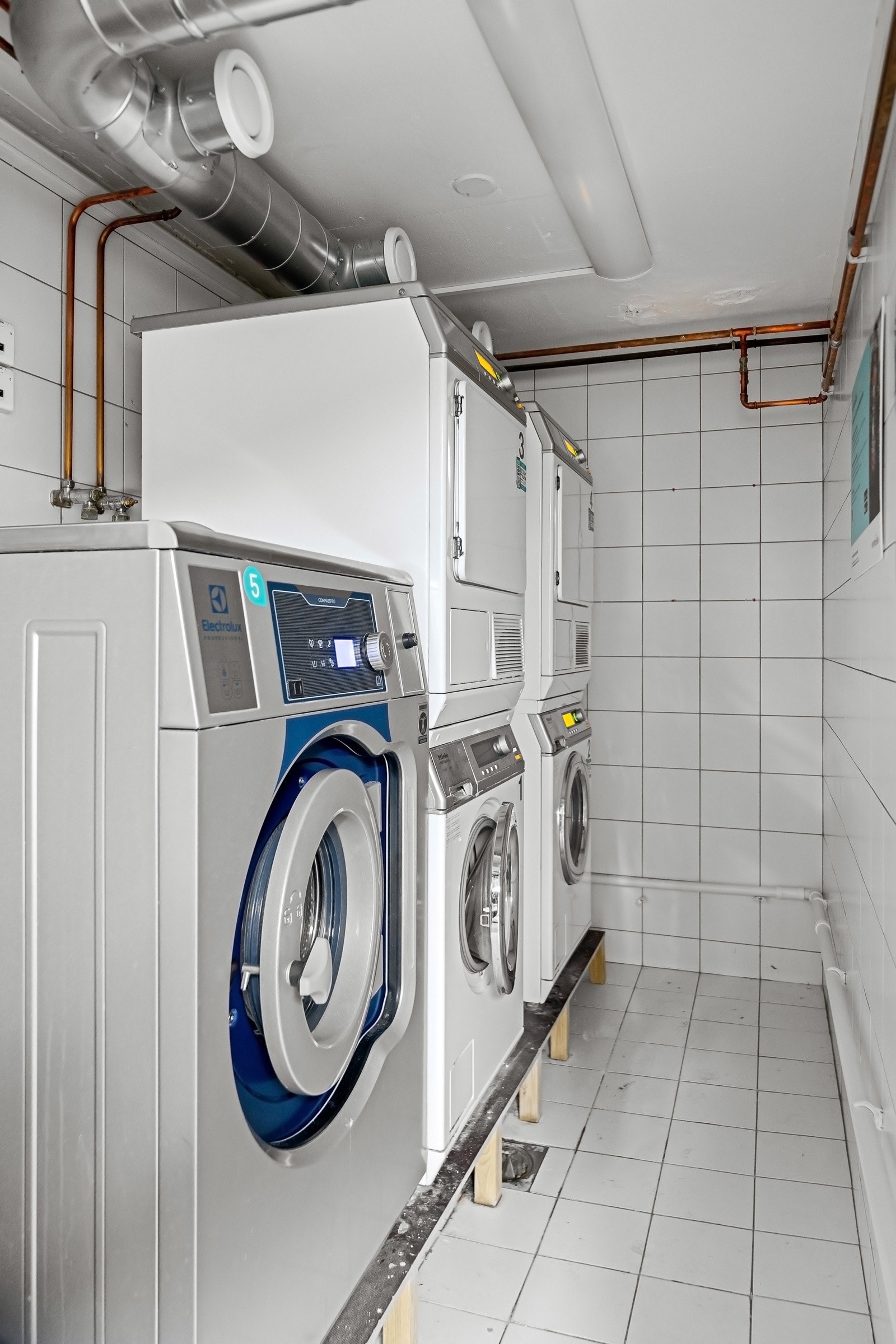 objpict_11102490572610_0 Galleribilde