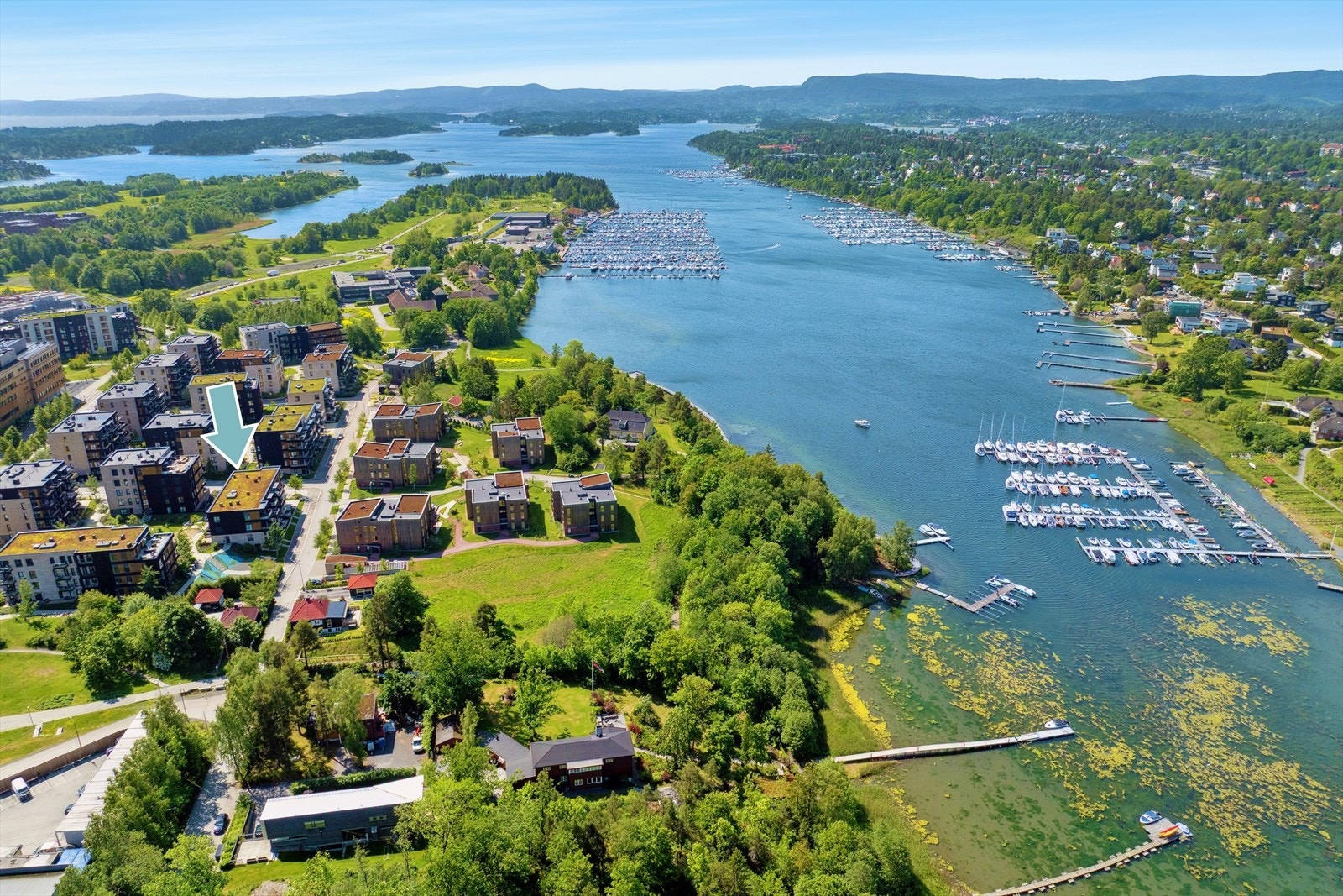 Holtekilen med båtplasser og kyststi er et flott sted å være! Galleribilde