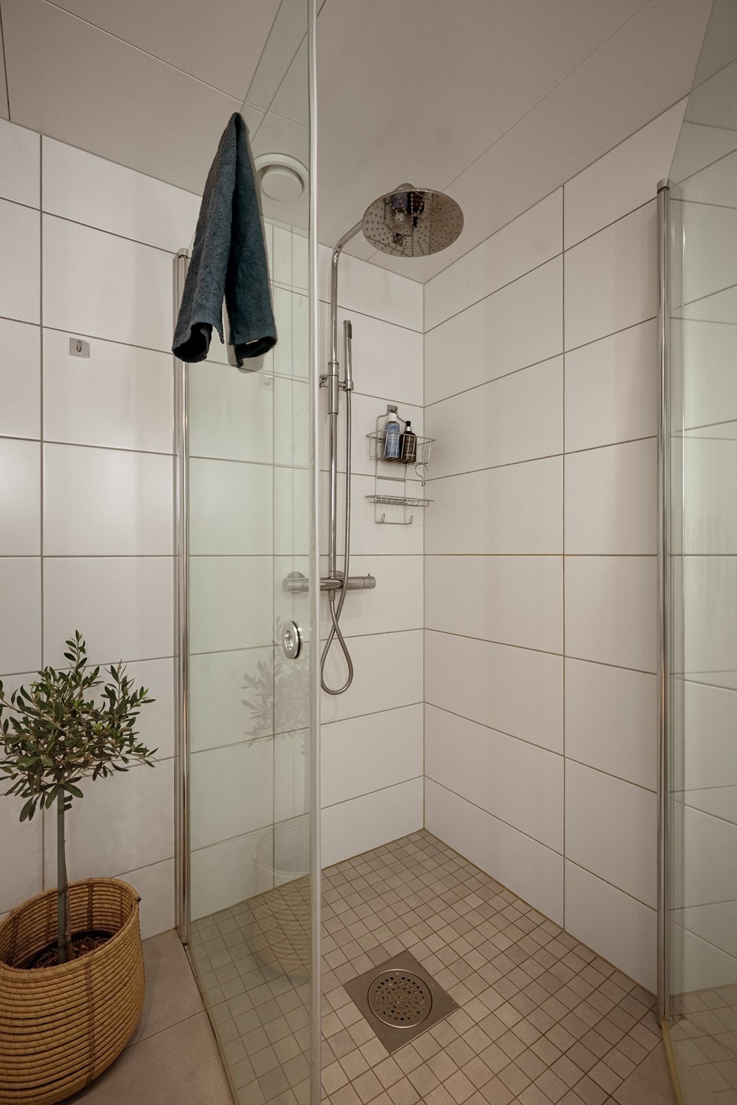 Innfellbare dusjdører for maksimal utnyttelse av plass. Galleribilde