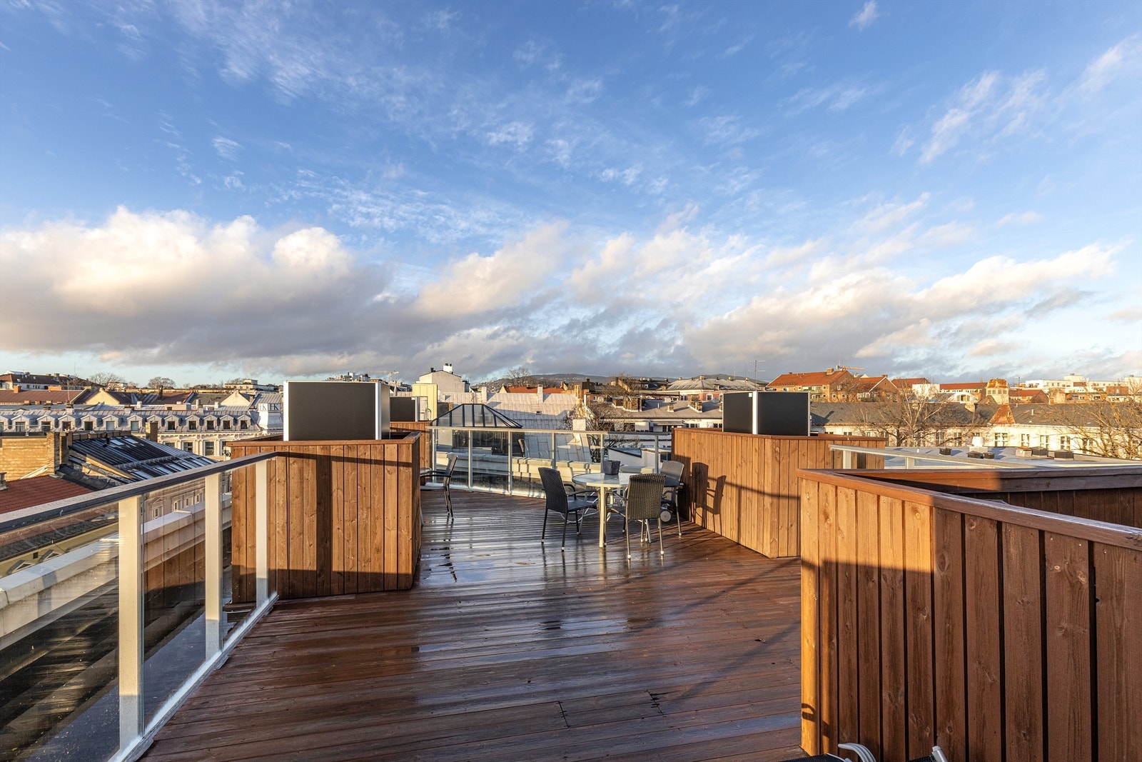 Sameiet har en herlig takterrasse som kan disponeres av beboerne. Galleribilde