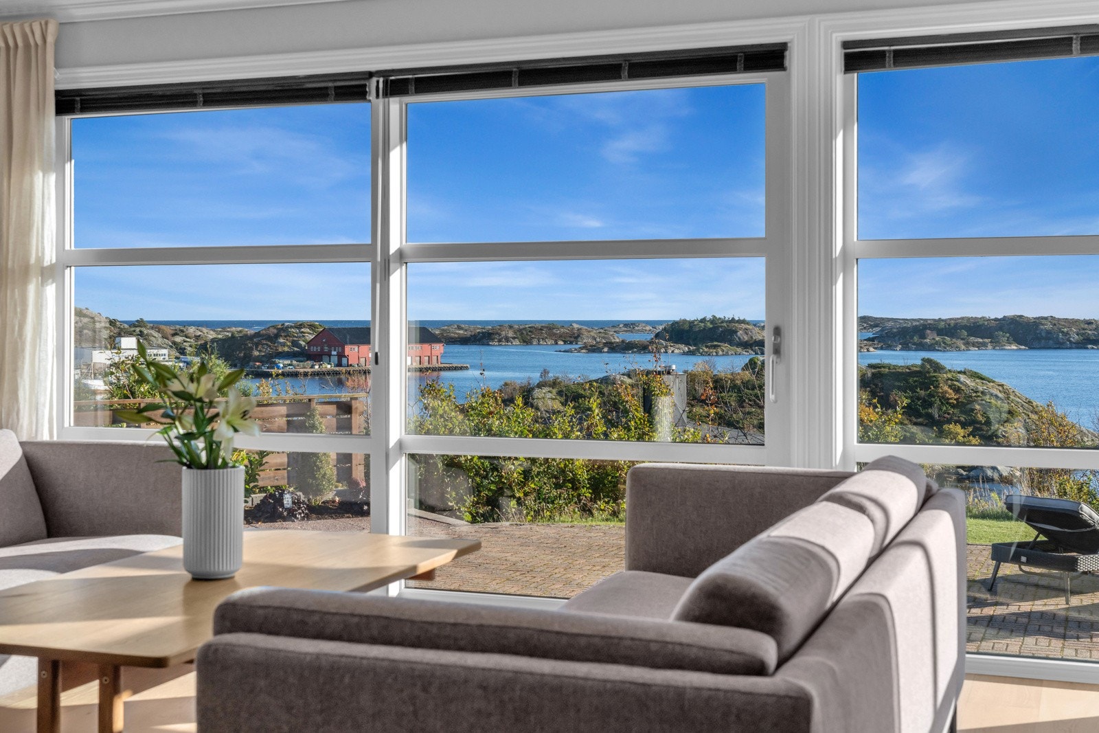 Sydvendte stuevinduer med upåklagelig utsikt! Galleribilde