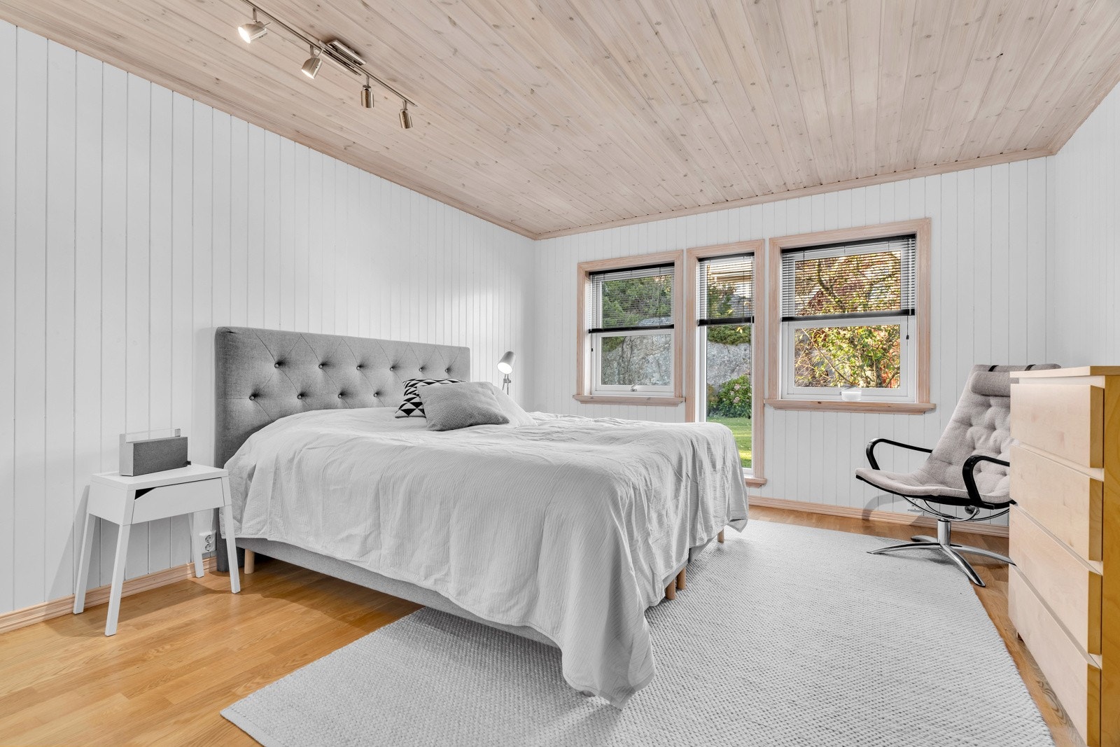 I generasjons- / utleiedelen er det totalt tre soverom. Her fra u.etg. Galleribilde