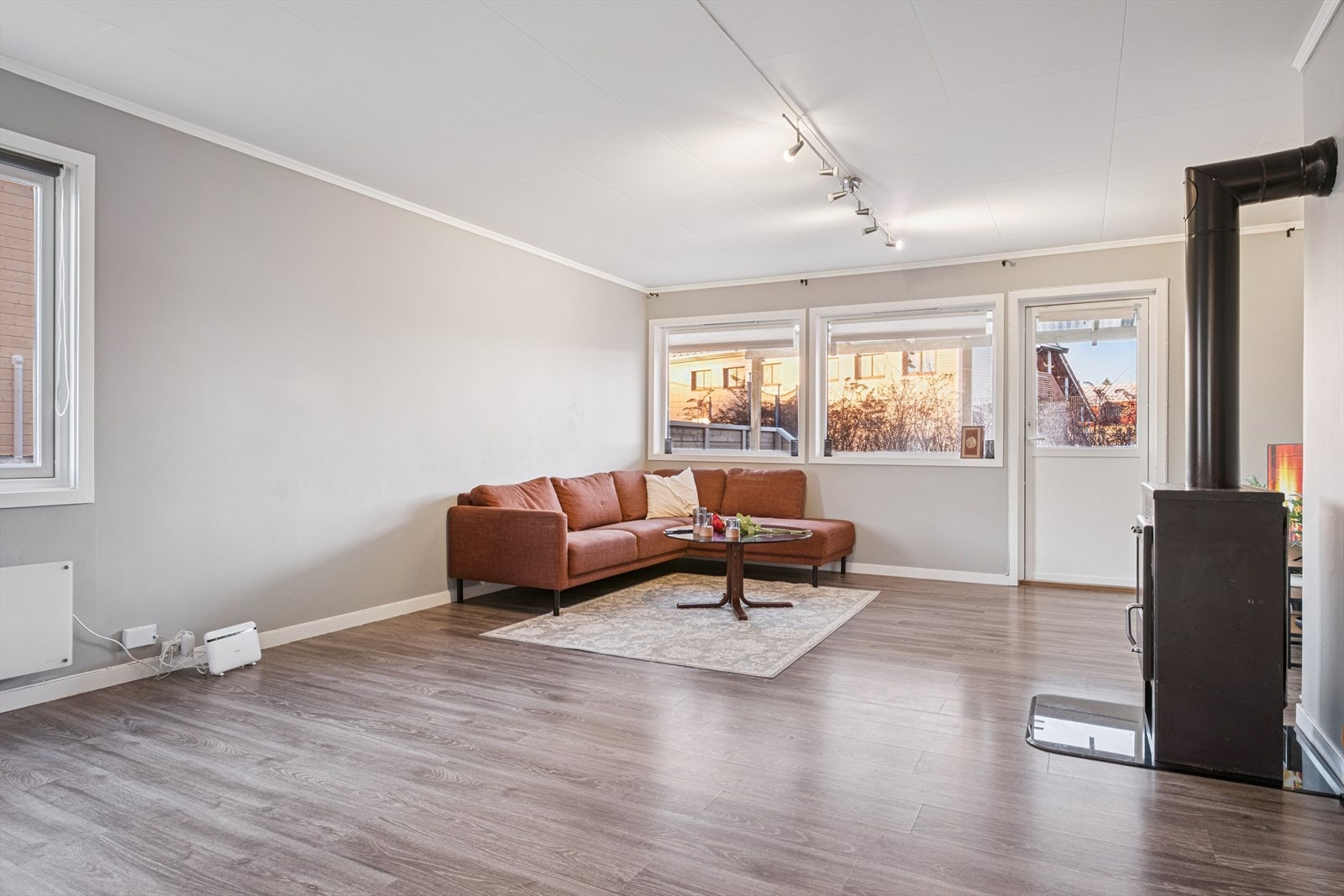 boligen er malt opp både utvendig og innvendig i 2025. Galleribilde