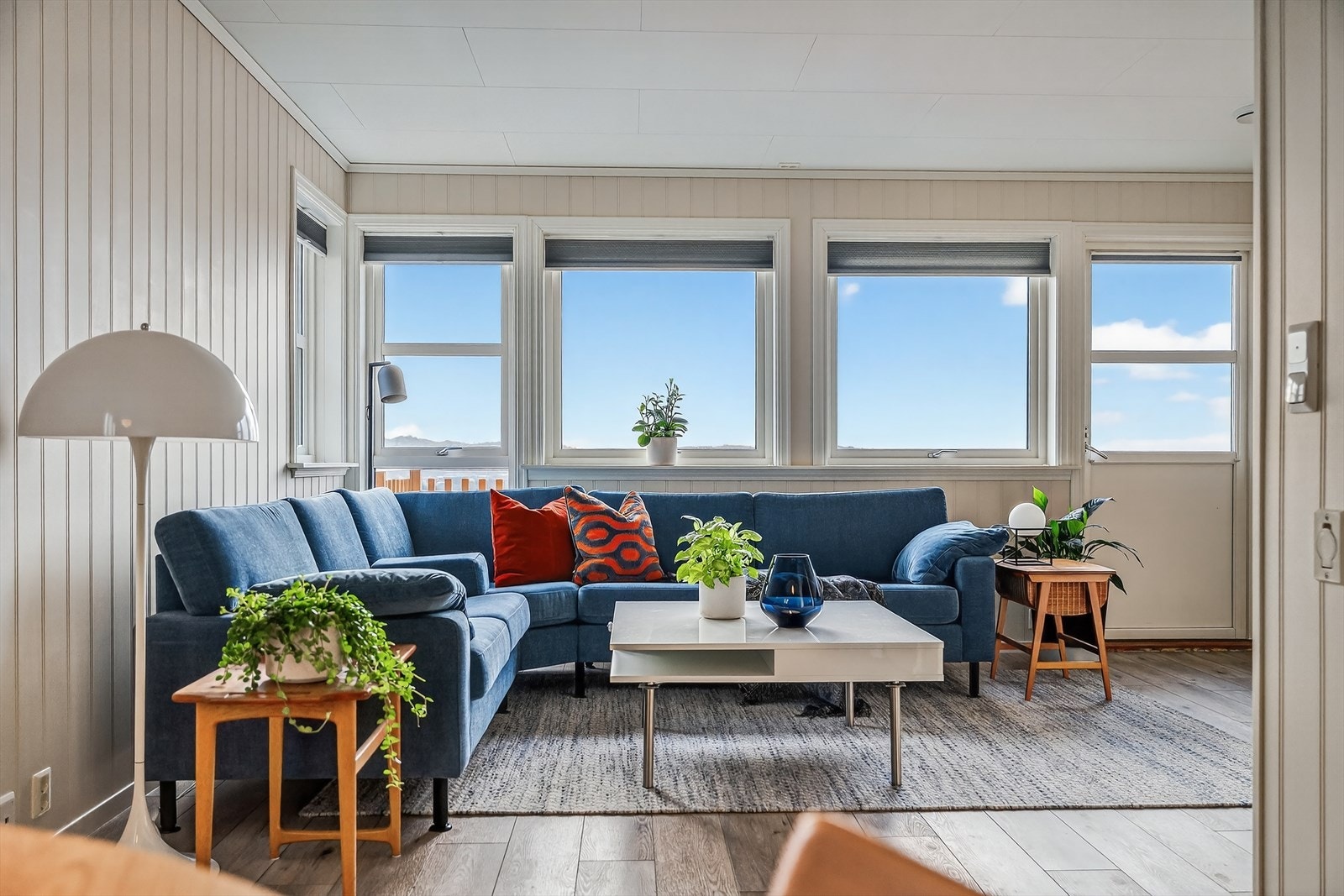 Stue med fantastisk utsikt Galleribilde