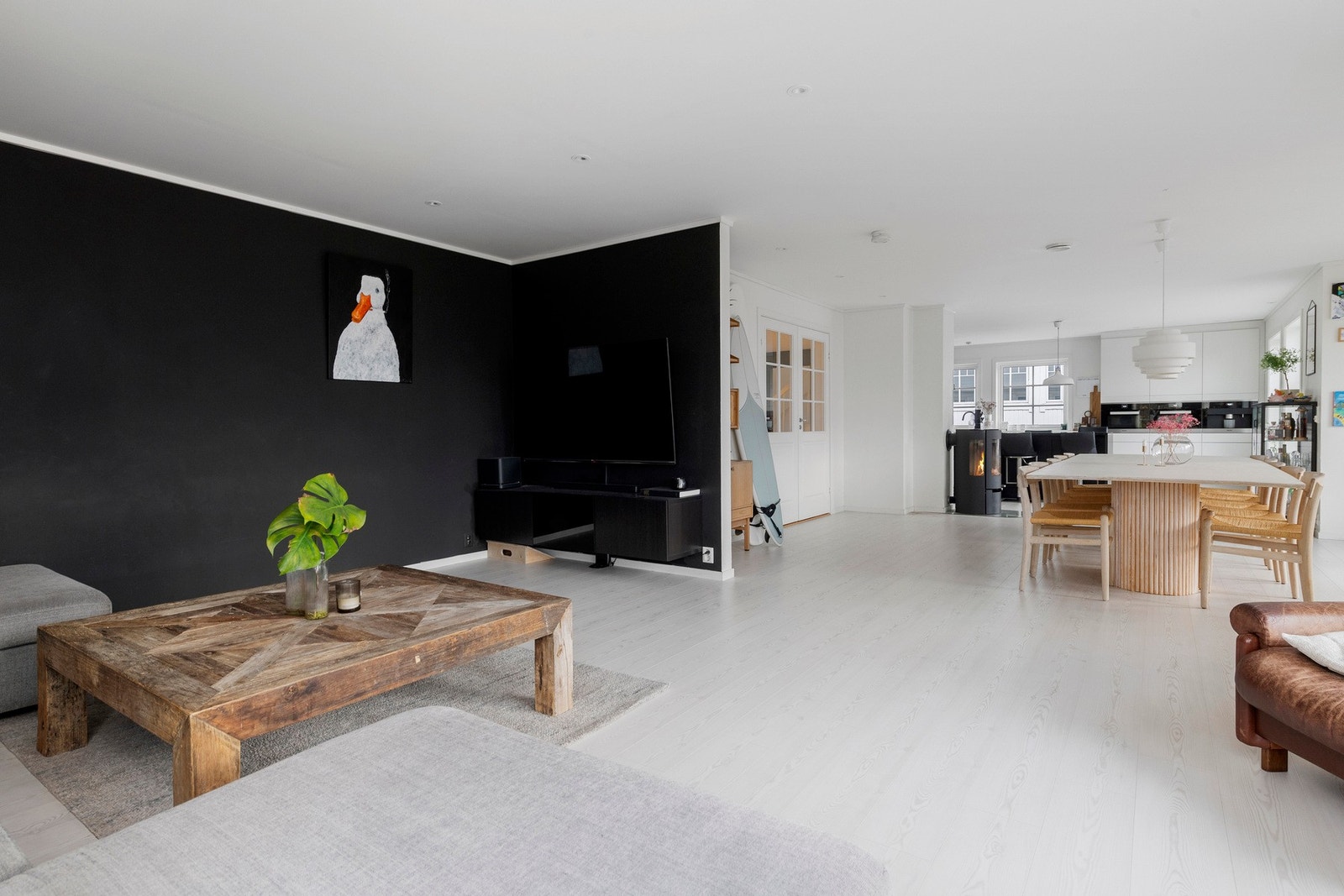 Tv-krok i den vestre delen av stuen Galleribilde