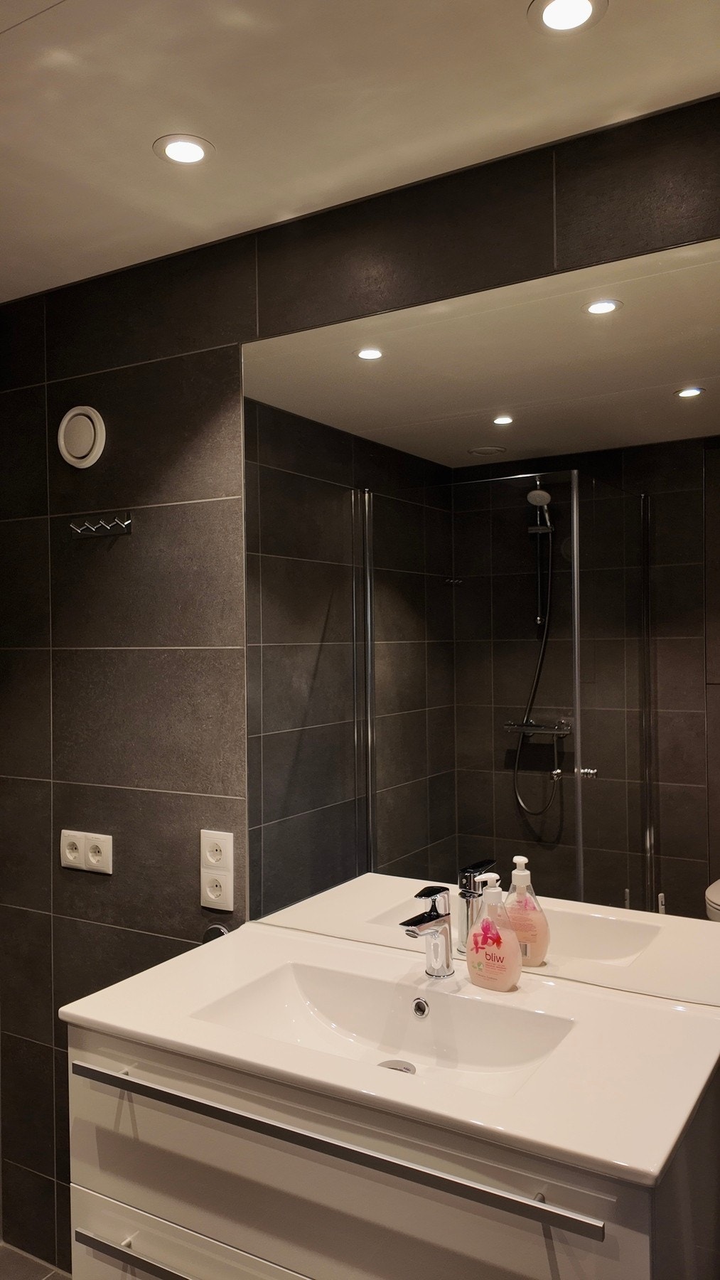 Bad nr. 2 har opplegg for vaskemaskin Galleribilde