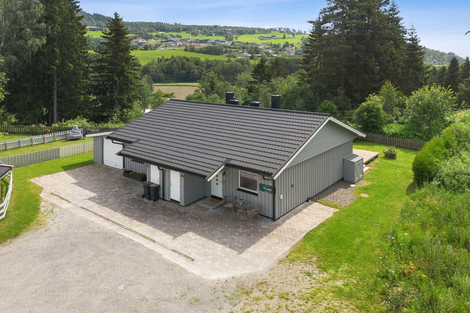 Utvendig bilde - Sommer. Galleribilde