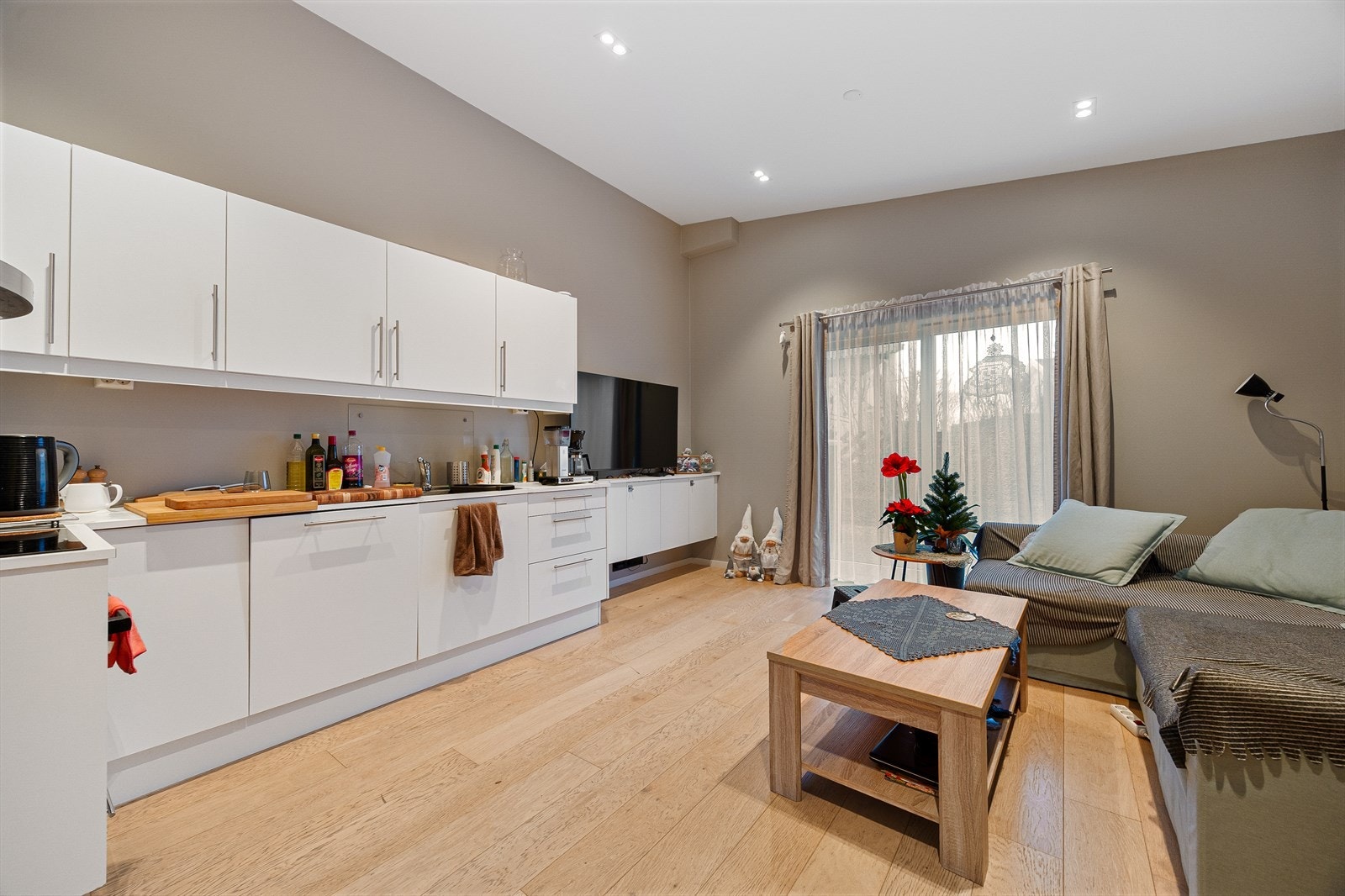 Kjøkken (utleiedel) Galleribilde