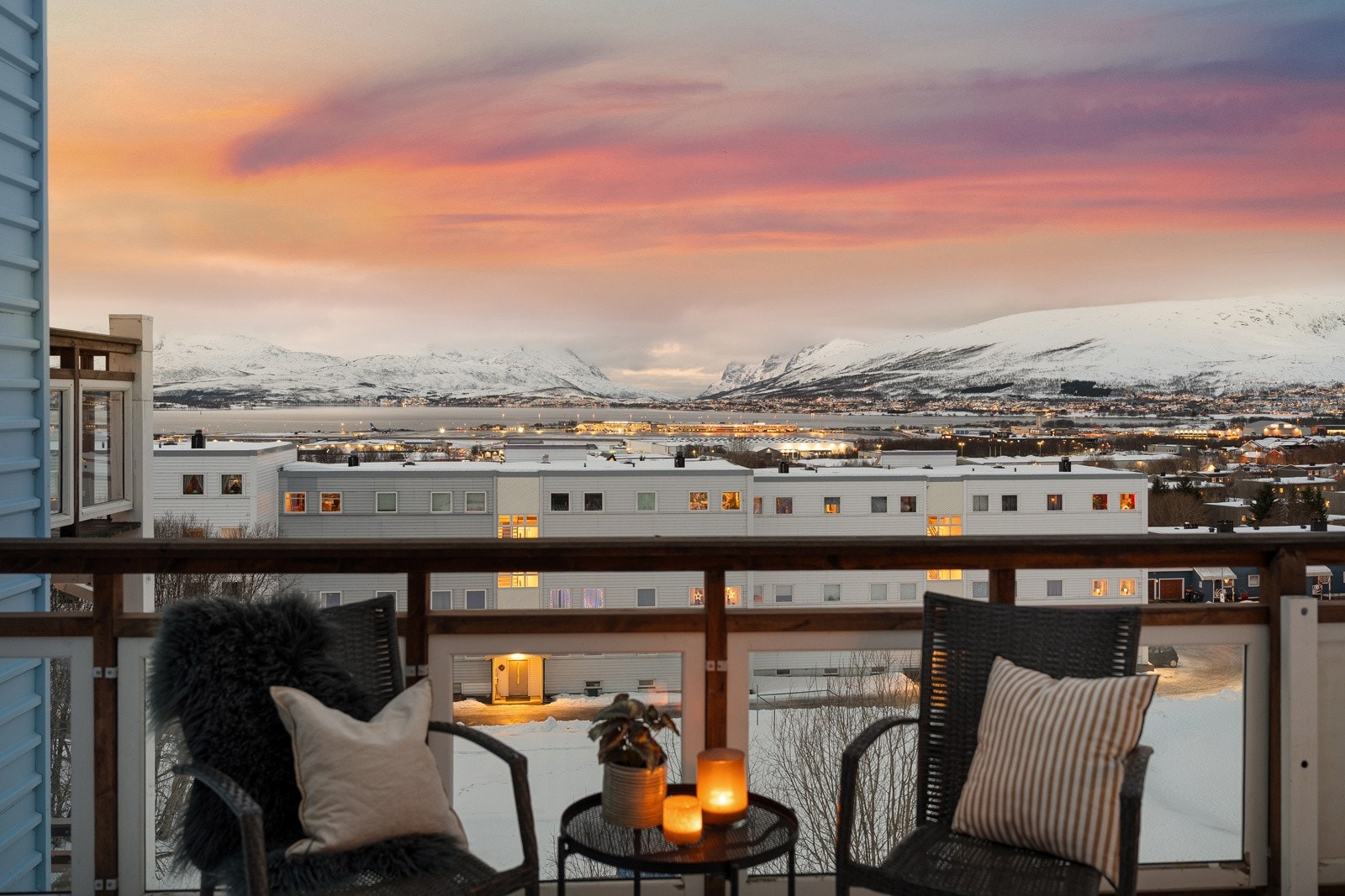 Oppgradert og moderne 4-roms leilighet i toppetasjen! Galleribilde