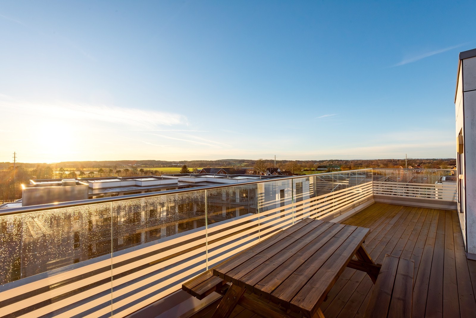 Felles takterrasse med flott utsyn over nærområdet. Galleribilde