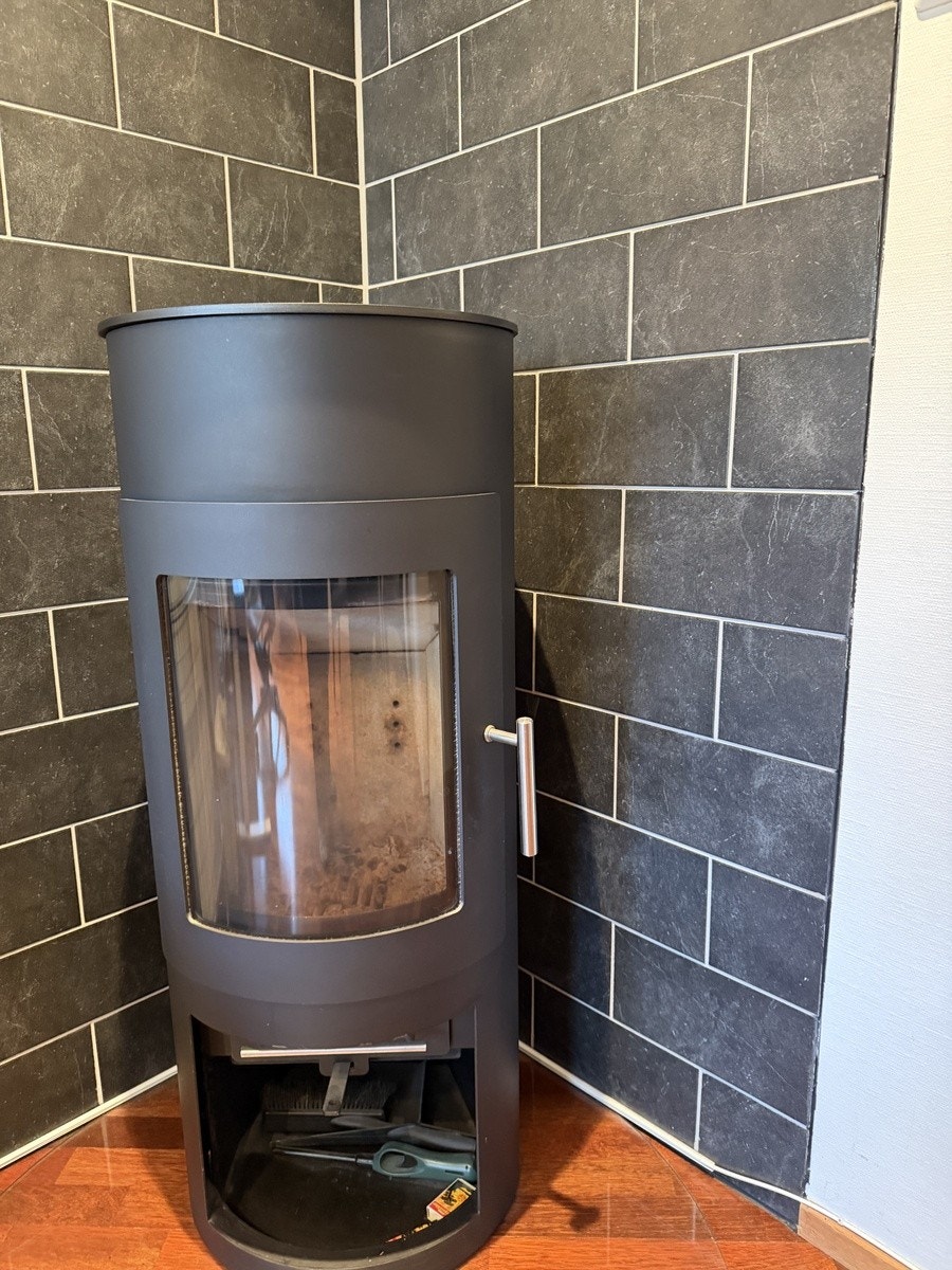 Ny ovn som varmer godt Galleribilde