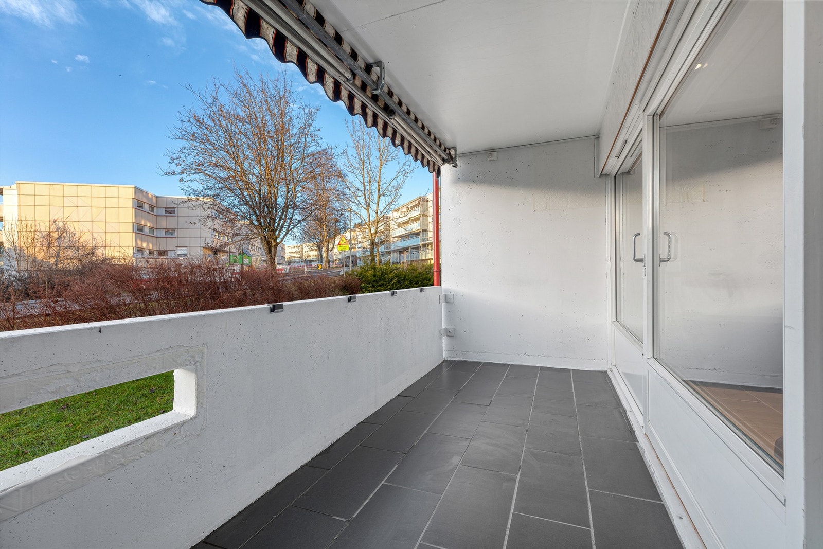 solrik Vestvendt balkong Galleribilde