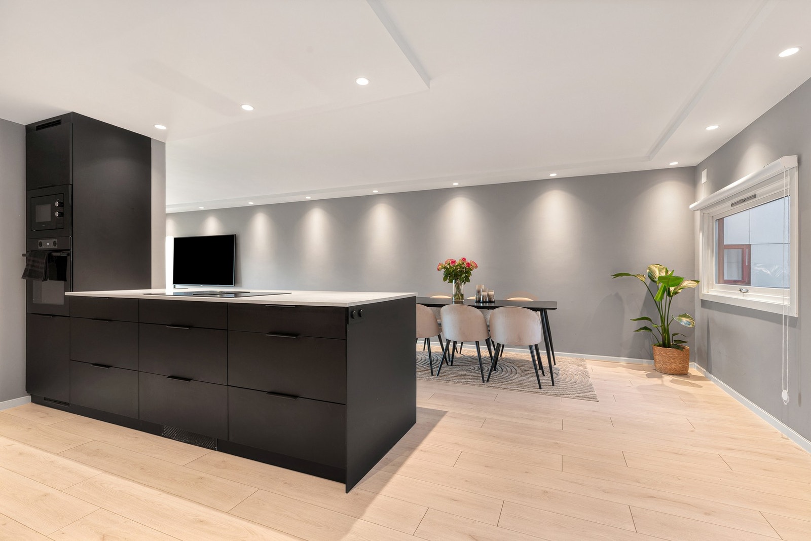 Åpen kjøkken og stue løsning Galleribilde