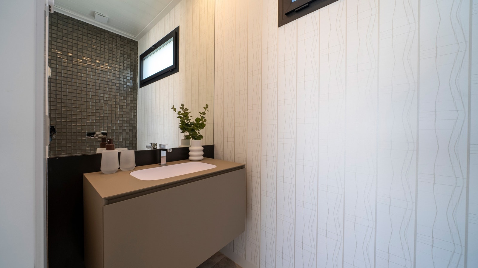 Kun minutter fra de flotte strendene i Benidorm og Vila Joyosa, 10 min til Albir og Altea Galleribilde