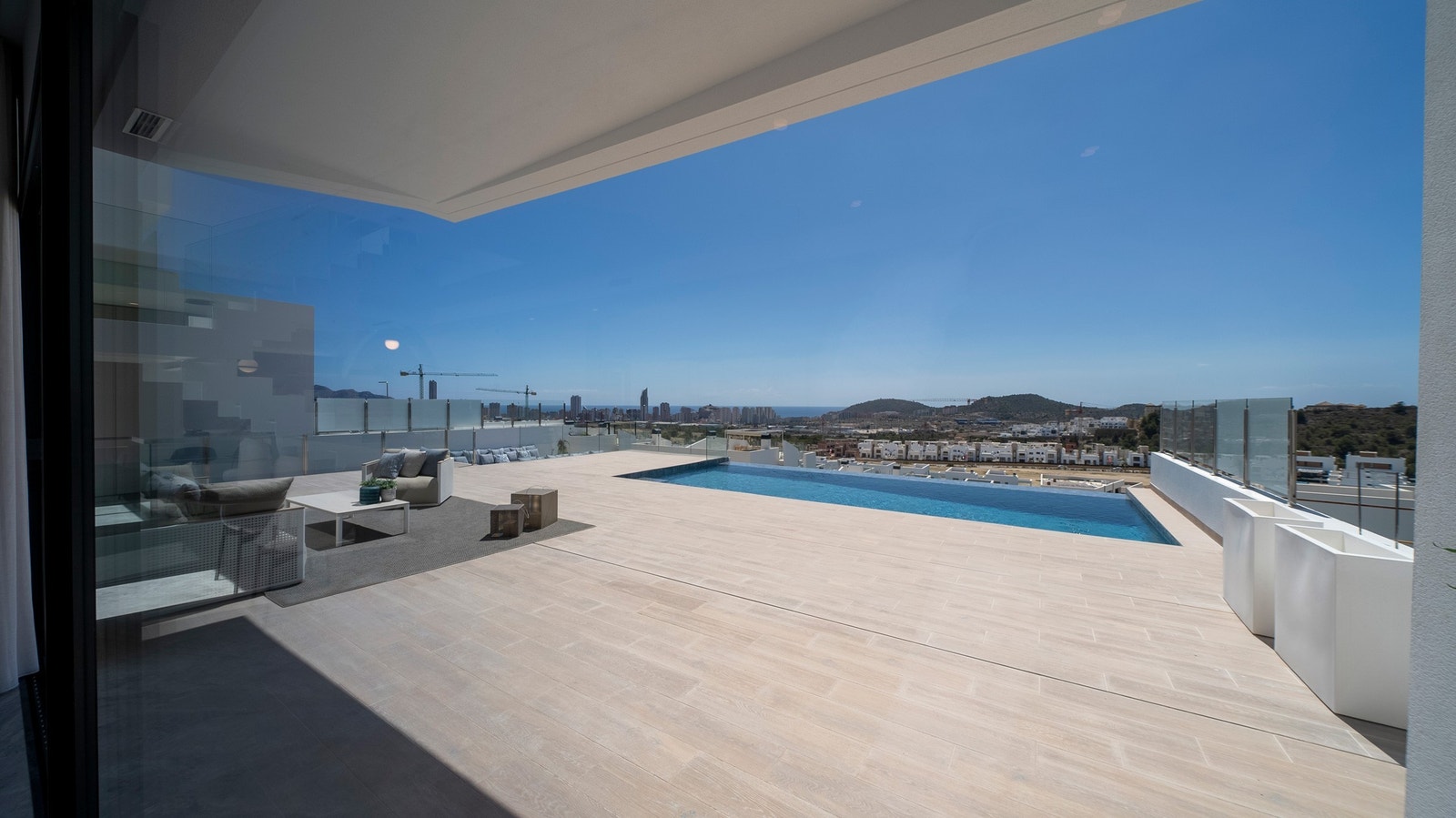 Utrolig utsikt fra grunnplan. Det er viktig! Galleribilde