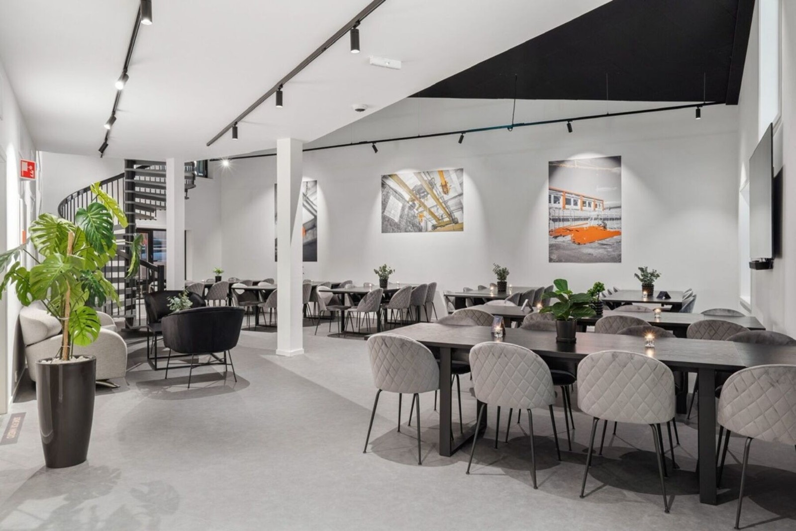 Et selskapslokale med plass til ca. 60 gjester Galleribilde