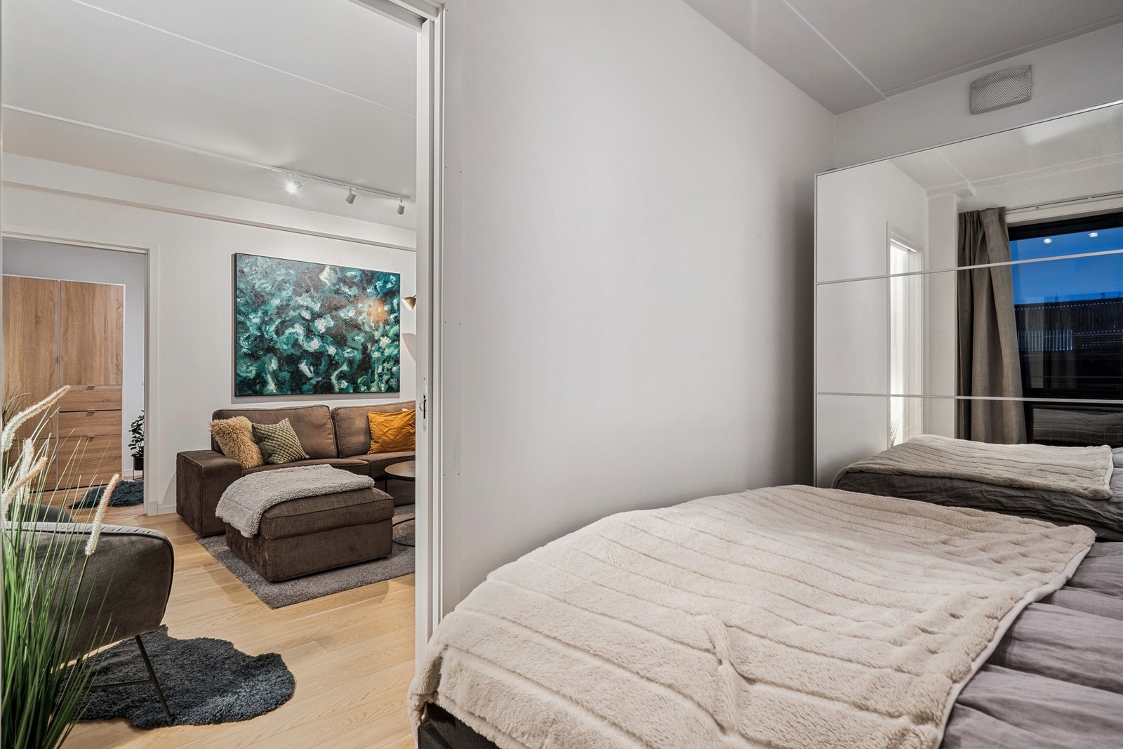 Soverom og stue Galleribilde