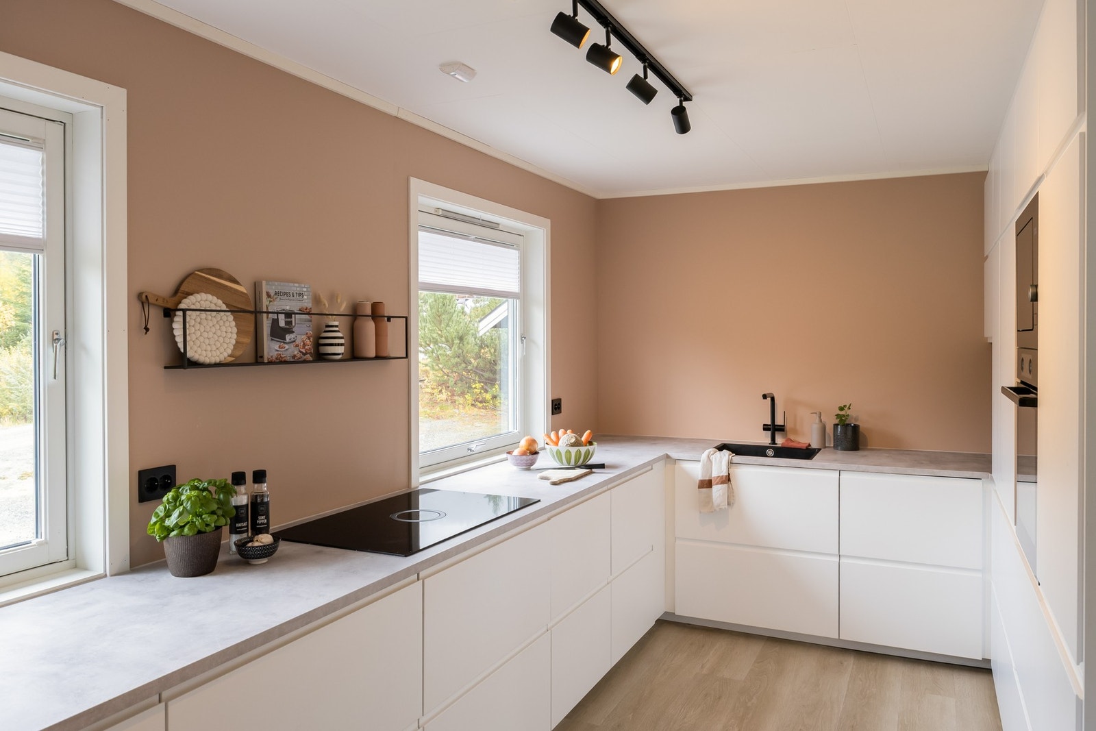 Stilrent og nytt kjøkken fra 2023. Galleribilde