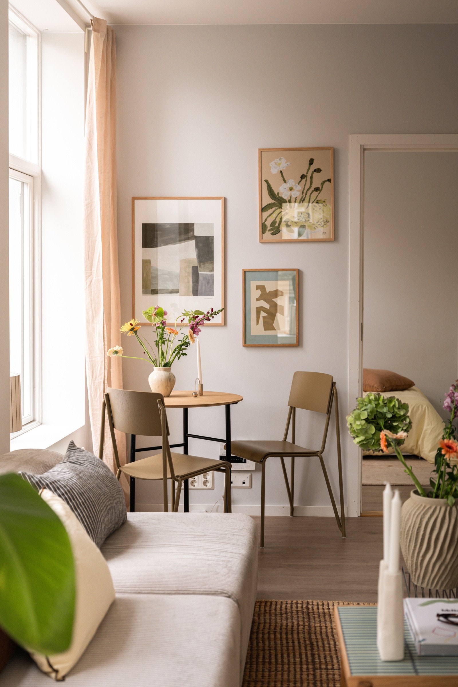 Leiligheten har balansert ventilasjon som sørger for et sunt og godt inneklima. Galleribilde