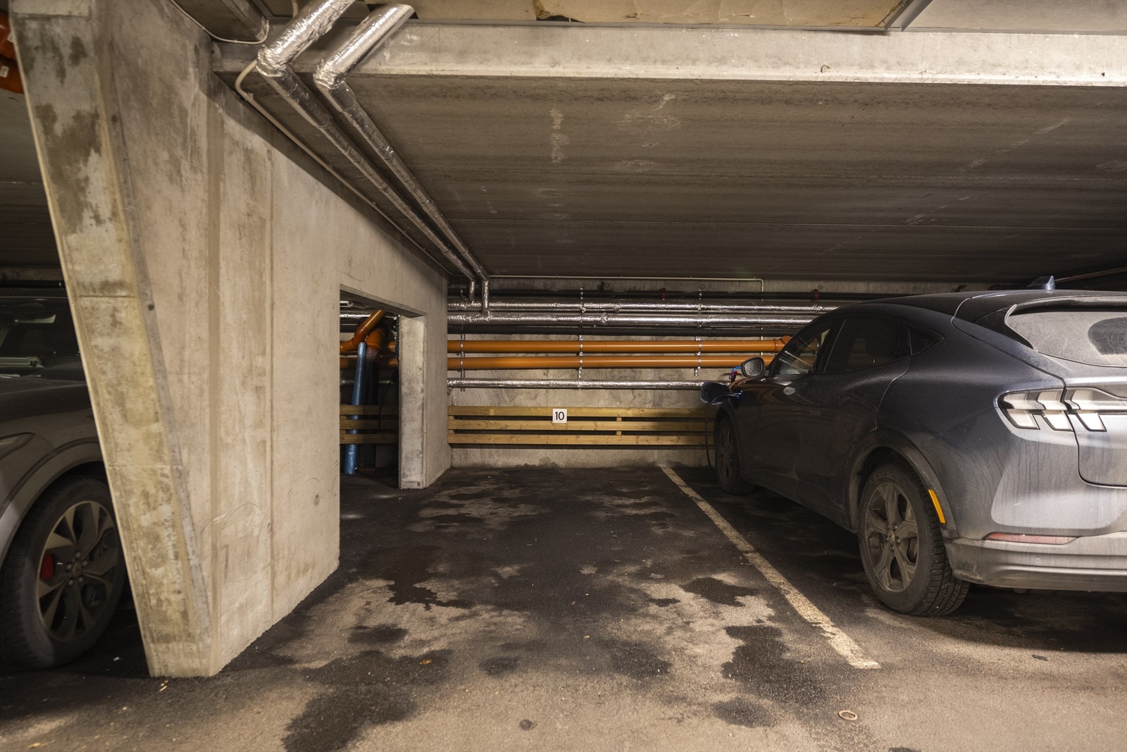 Plass 10 medfølger. Lader kan etableres. Galleribilde