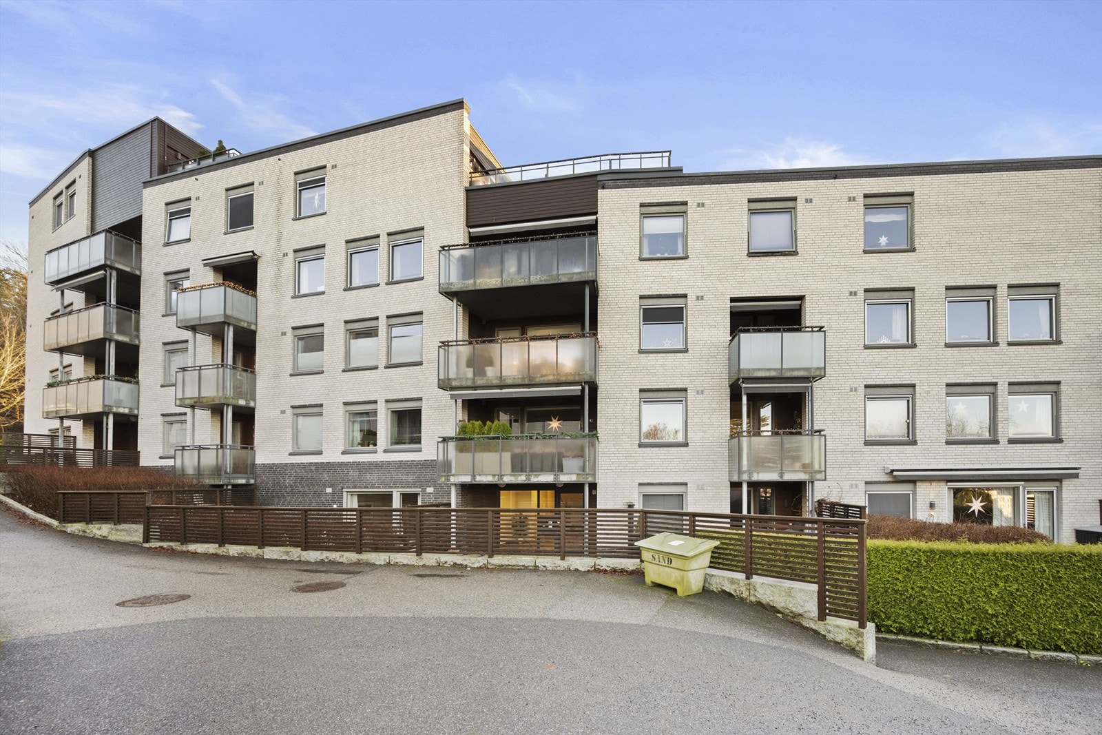 Blokkens fasade fra nordvest. Galleribilde