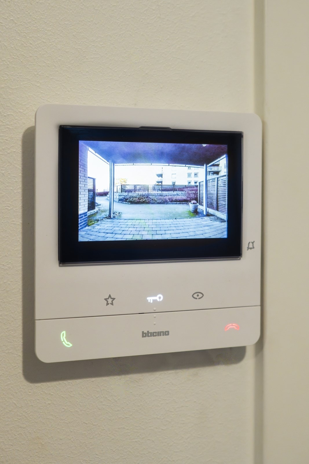 Nytt callingsanlegg med kamera. Galleribilde