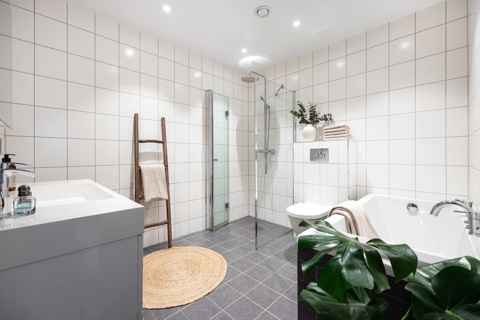 Bad 1.etasje Galleribilde