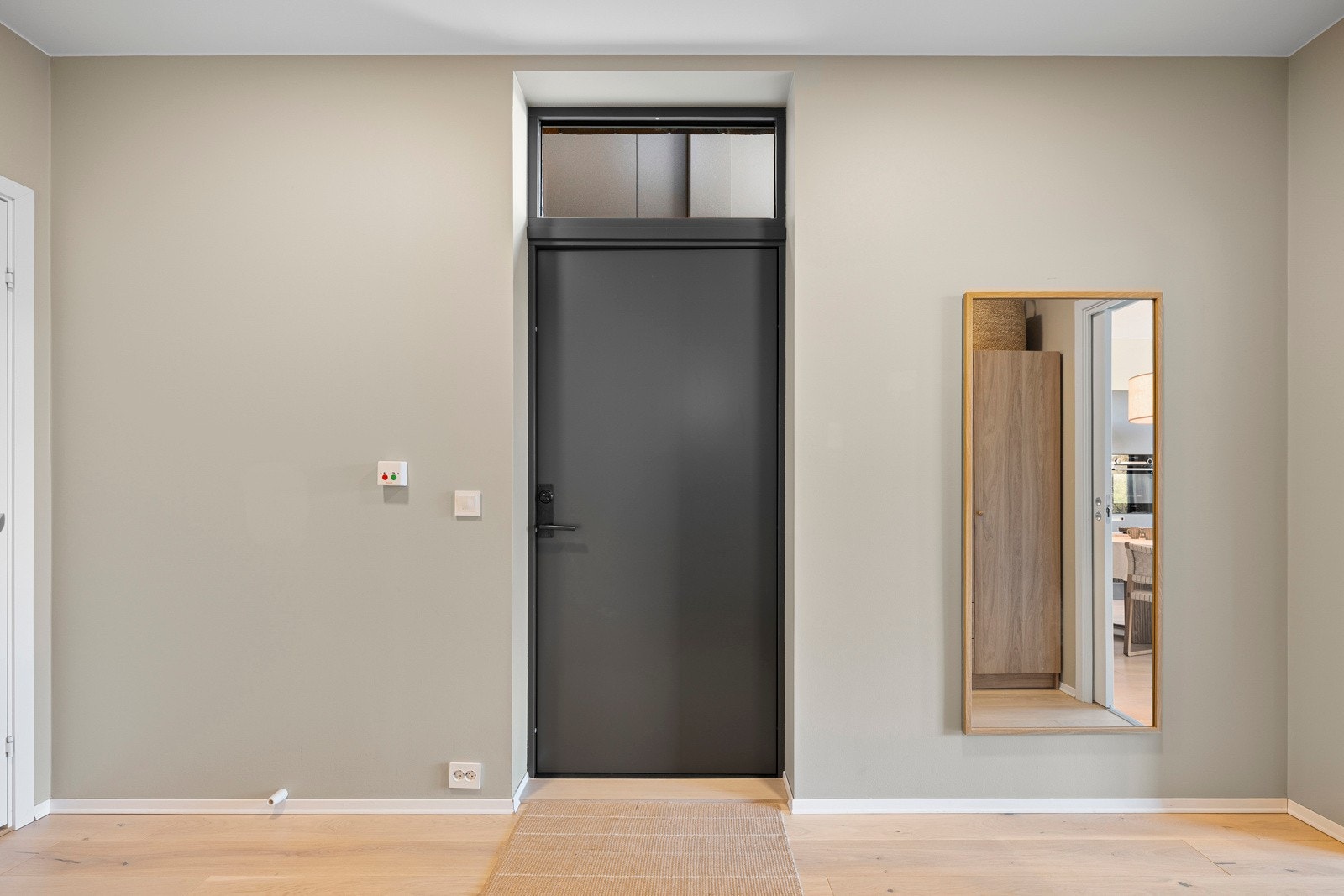 Det er heis i bygget som tar deg direkte ned til Rema 1000 og ned til garasjeanlegg. Galleribilde