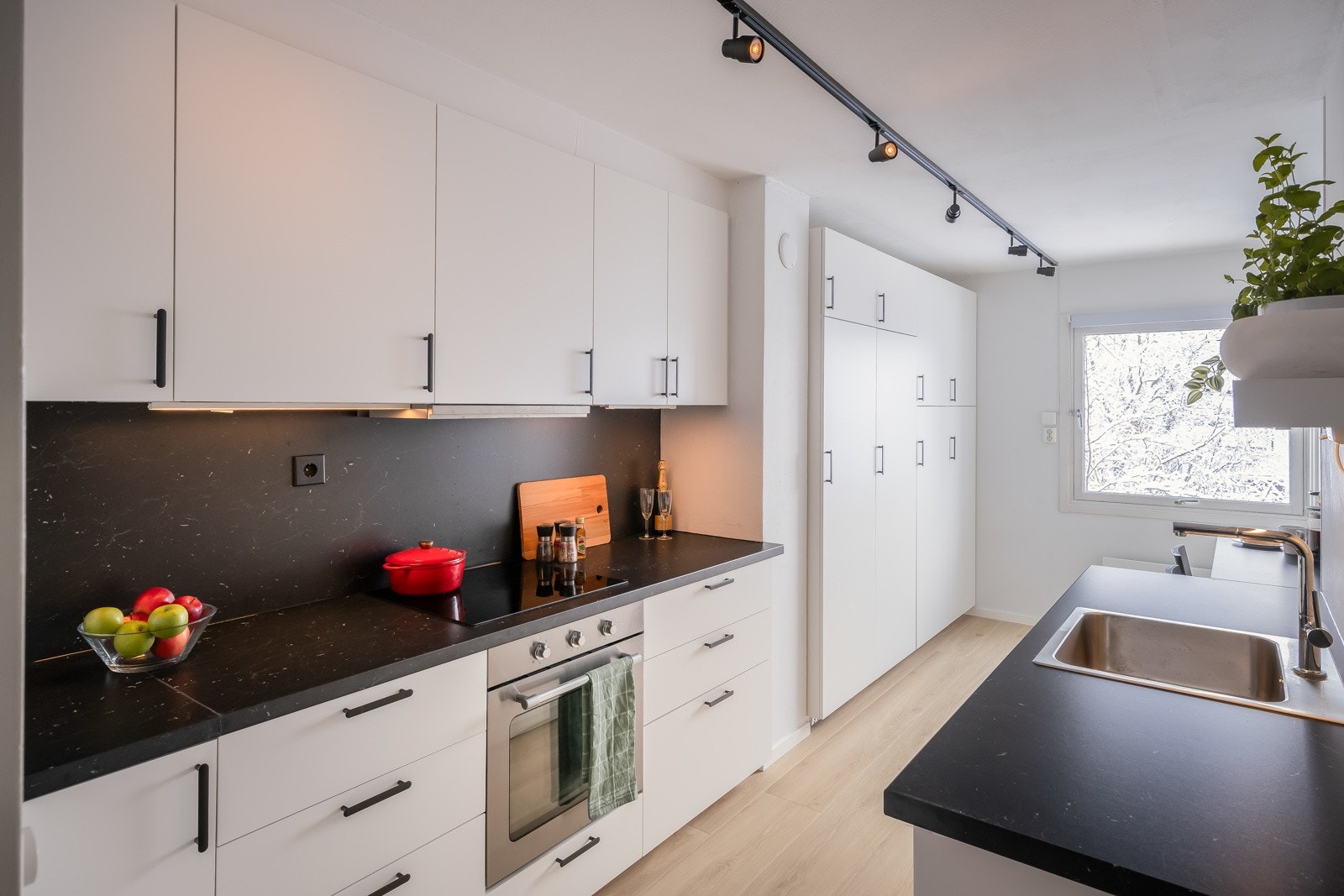 Nydelig kjøkken, helt nytt fra 2024. Galleribilde