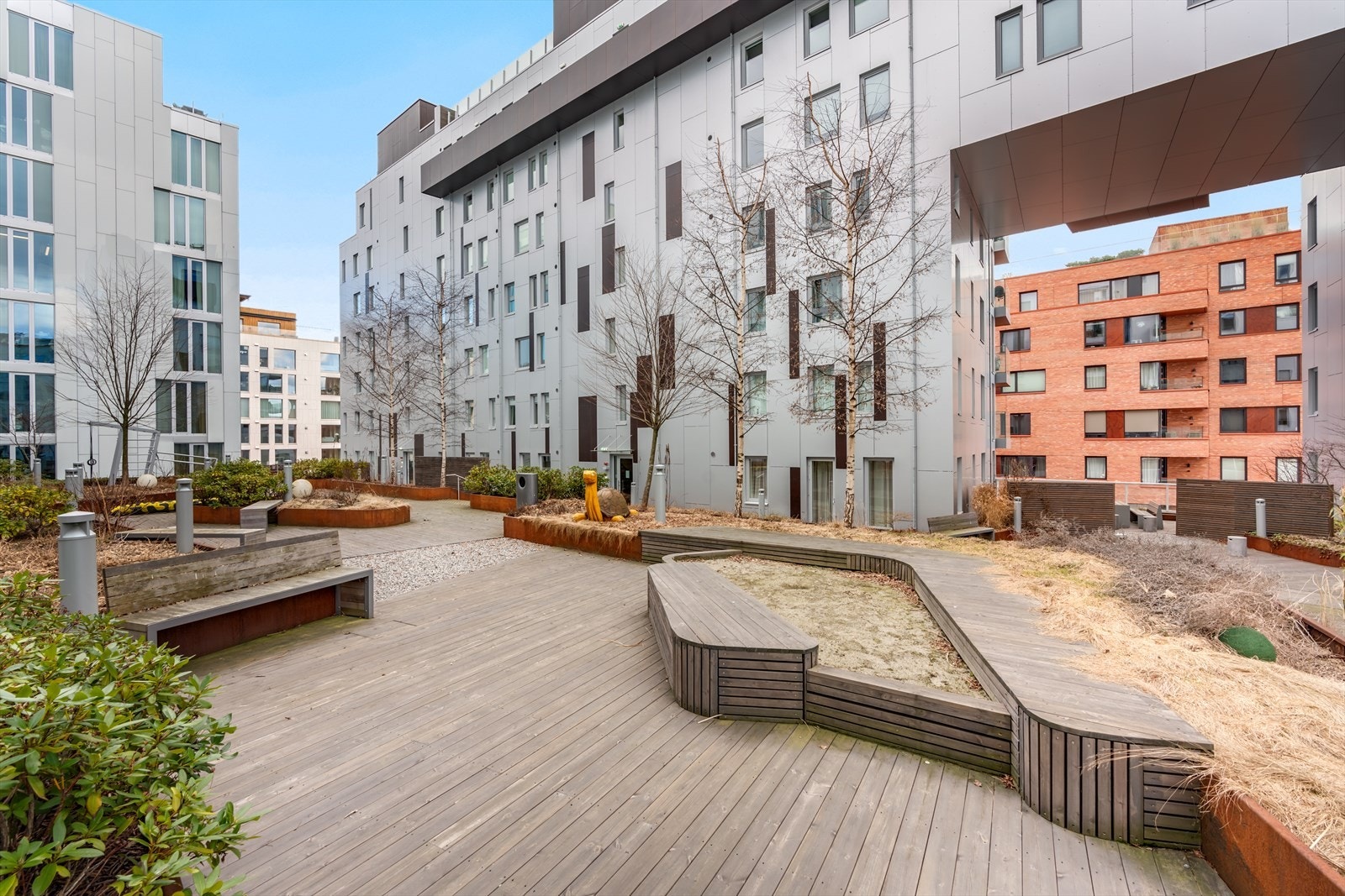 Skjermet og privat gårdsrom eksklusivt for sameiets beboere Galleribilde