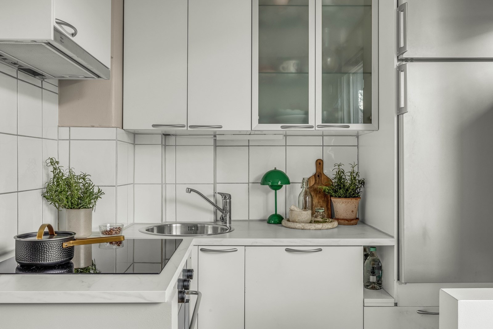 God benkeplass. Galleribilde