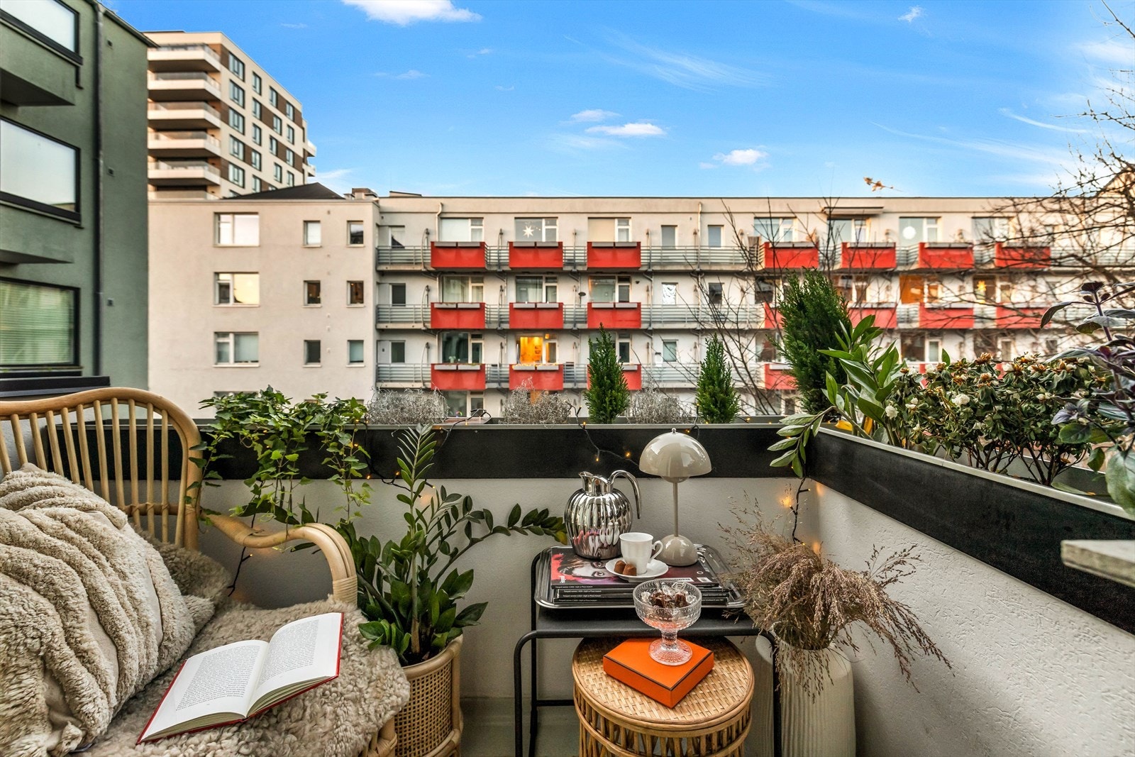 Lyst og luftig med god plass til å nyte sommerdagene. Galleribilde