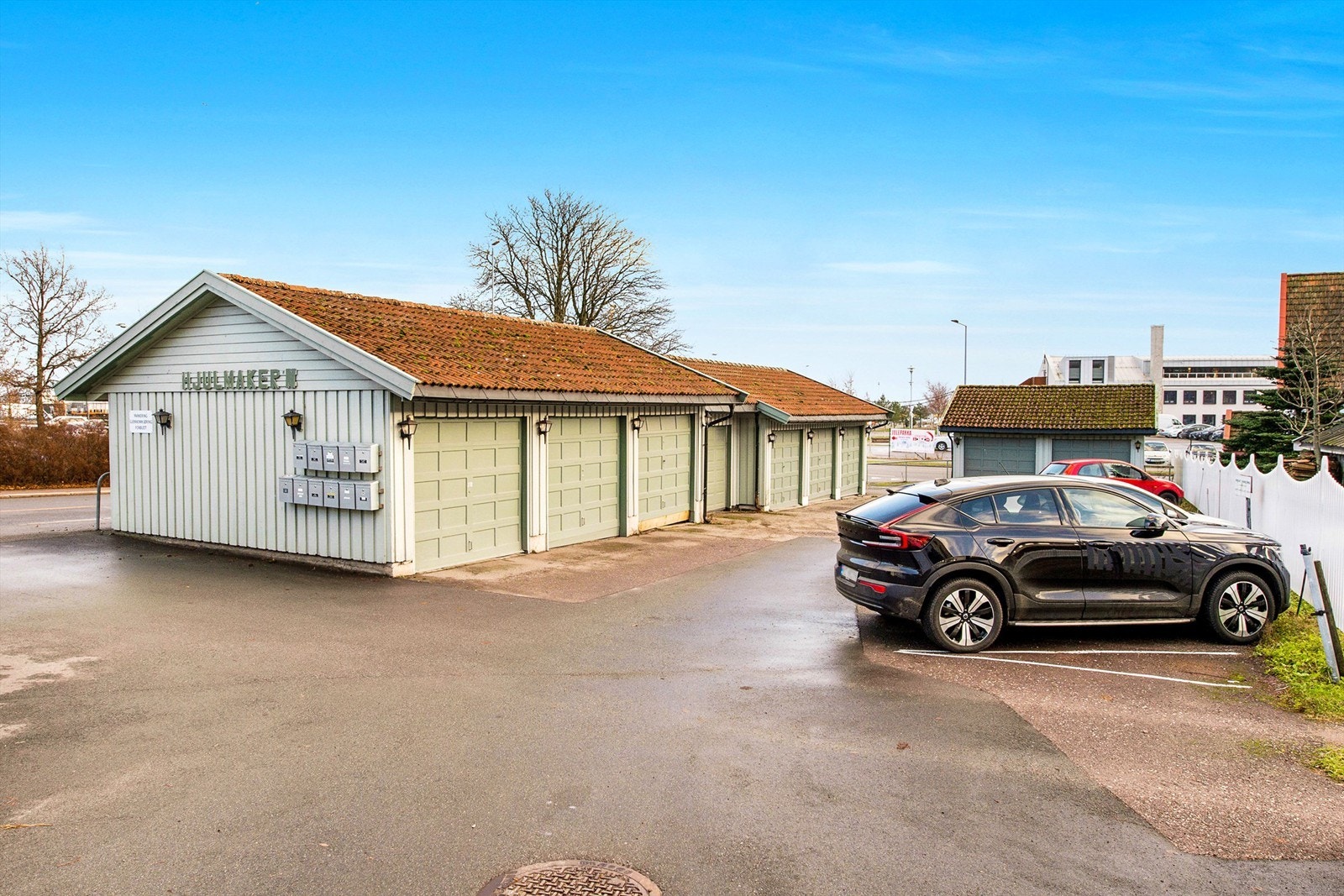 Garasjeplass medfølger Galleribilde