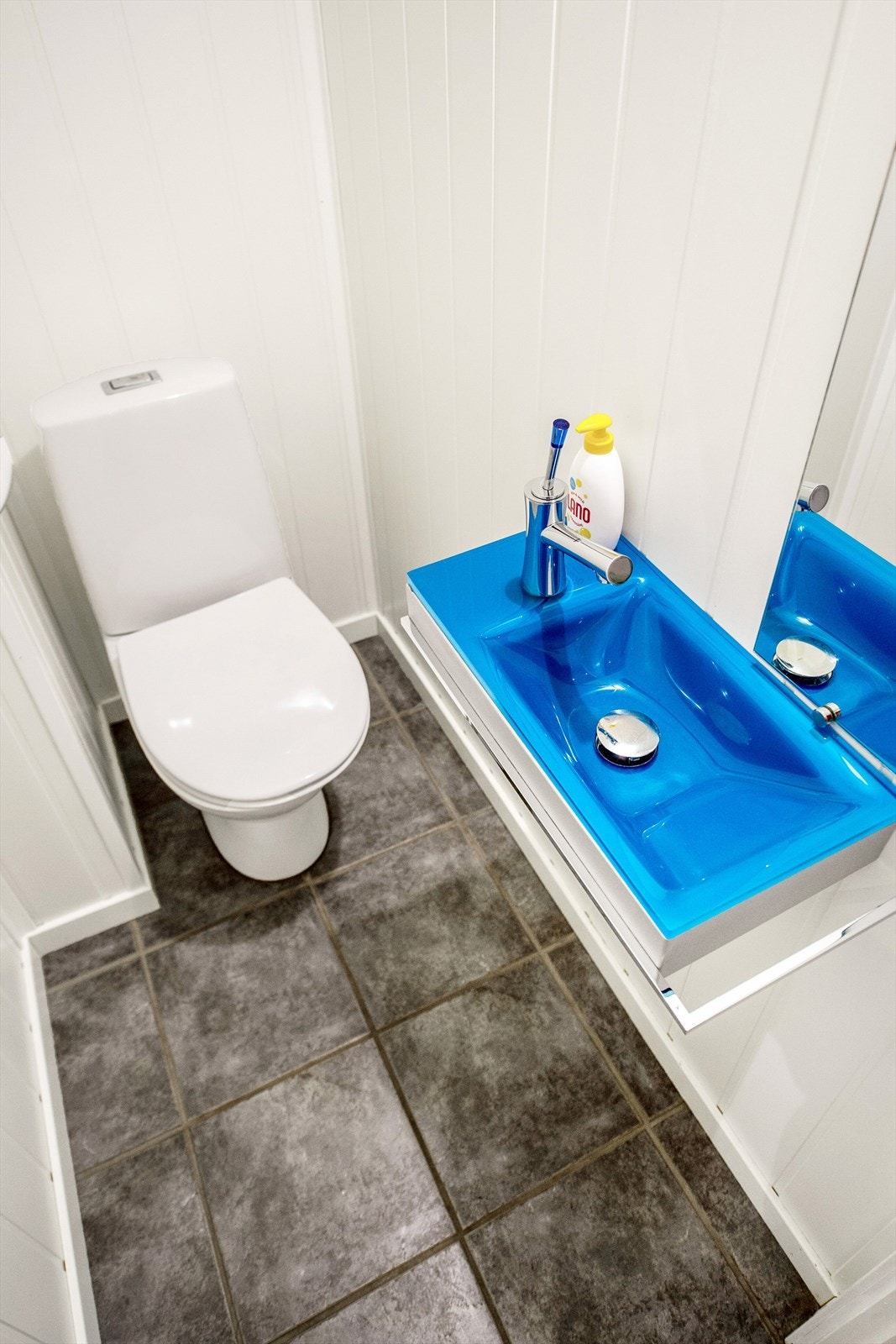 Toalett i 1. etasje Galleribilde