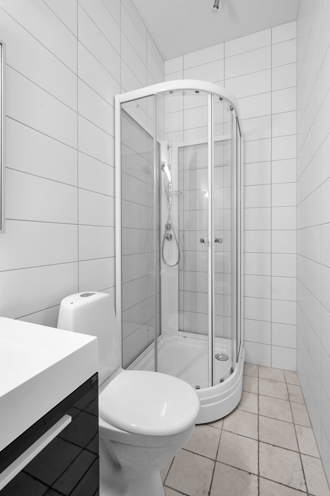 Hybel: Bad Galleribilde