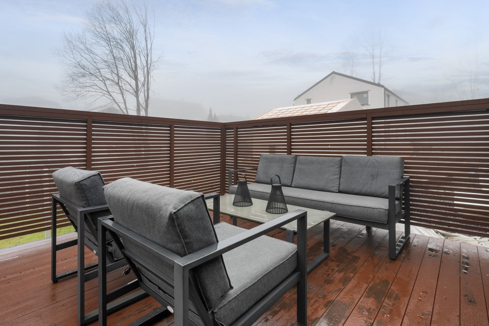 Koselig og usjenert krok hvor de gode solforholdene kan nytes. Galleribilde