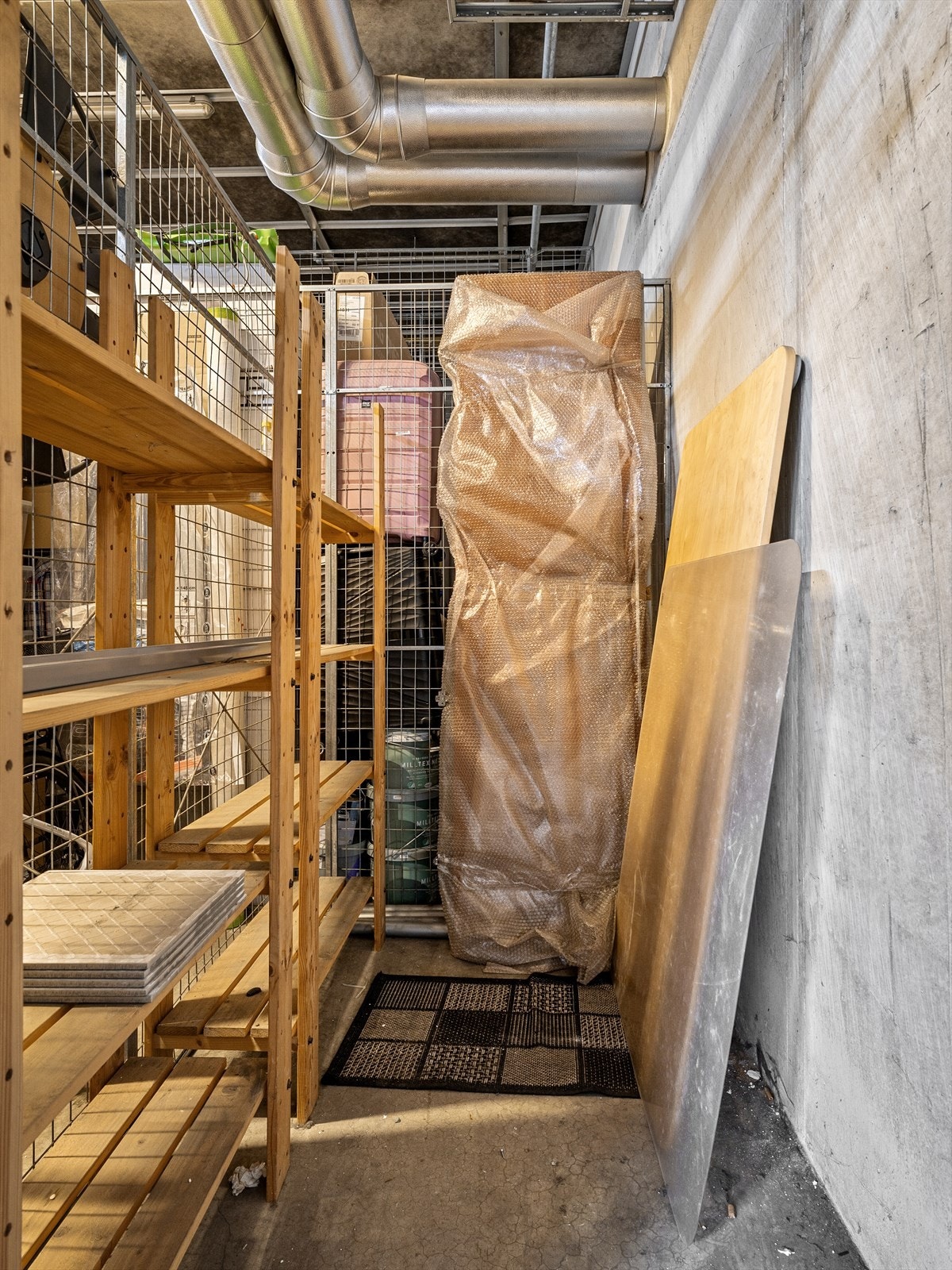 Bod i kjeller Galleribilde