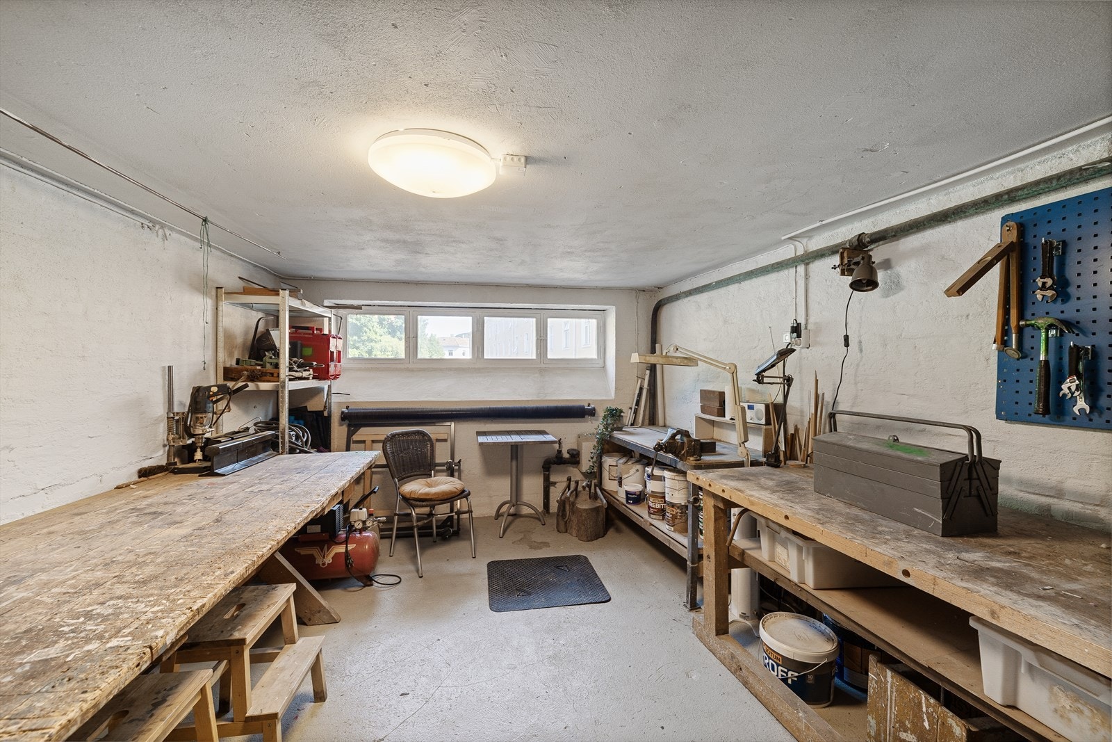 Beboerne har stor glede av det felles hobbyrommet, som brukes flittig til kreative og sosiale aktiviteter. Galleribilde