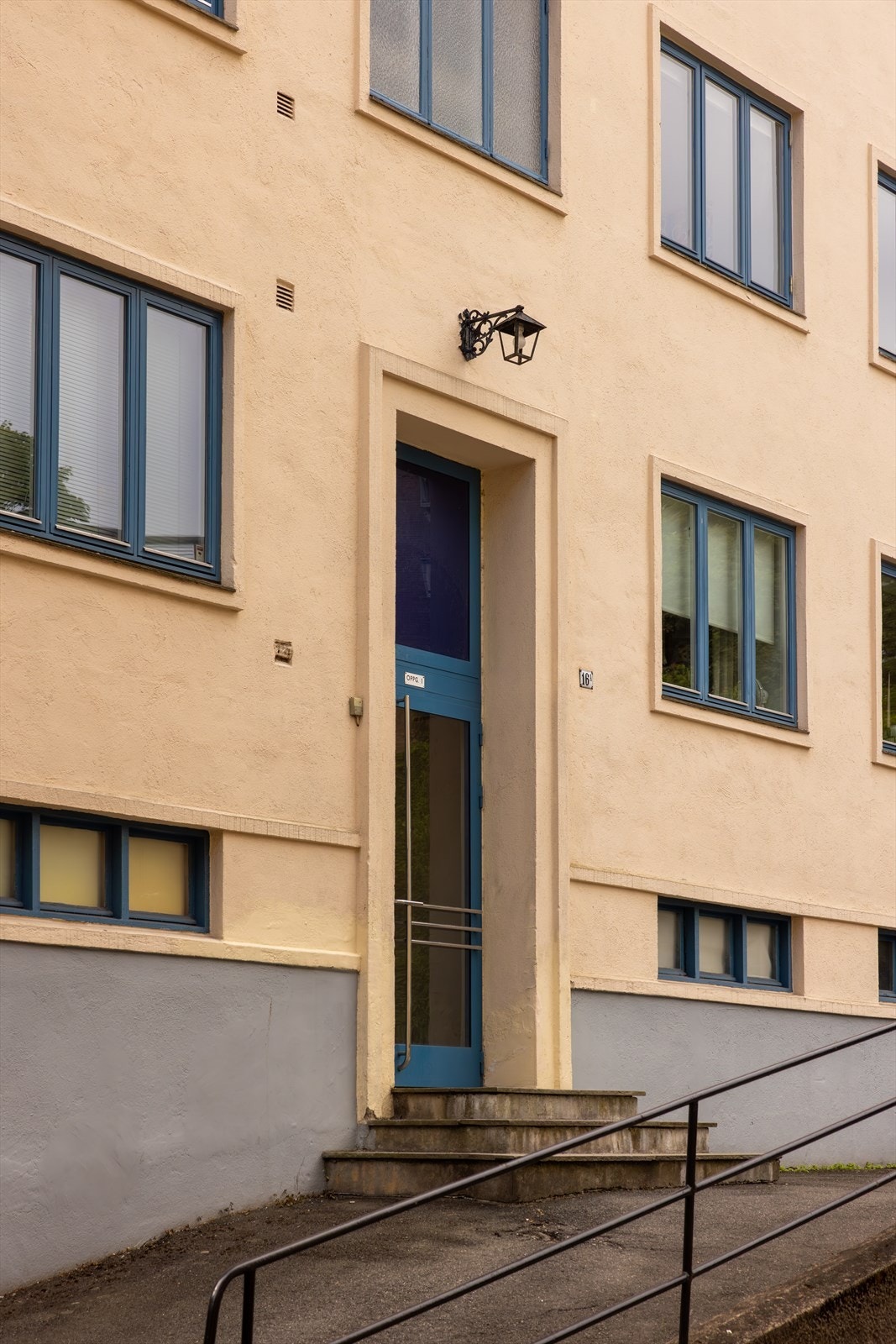 Koselig inngansparti. Galleribilde