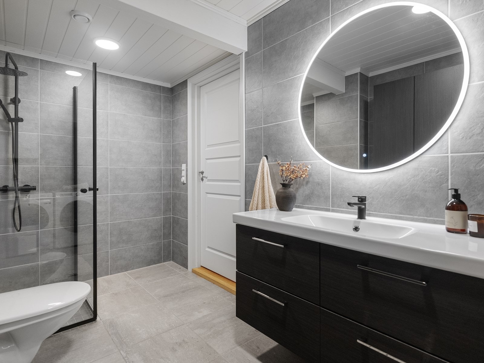 Praktiske løsninger og tidløst design Galleribilde