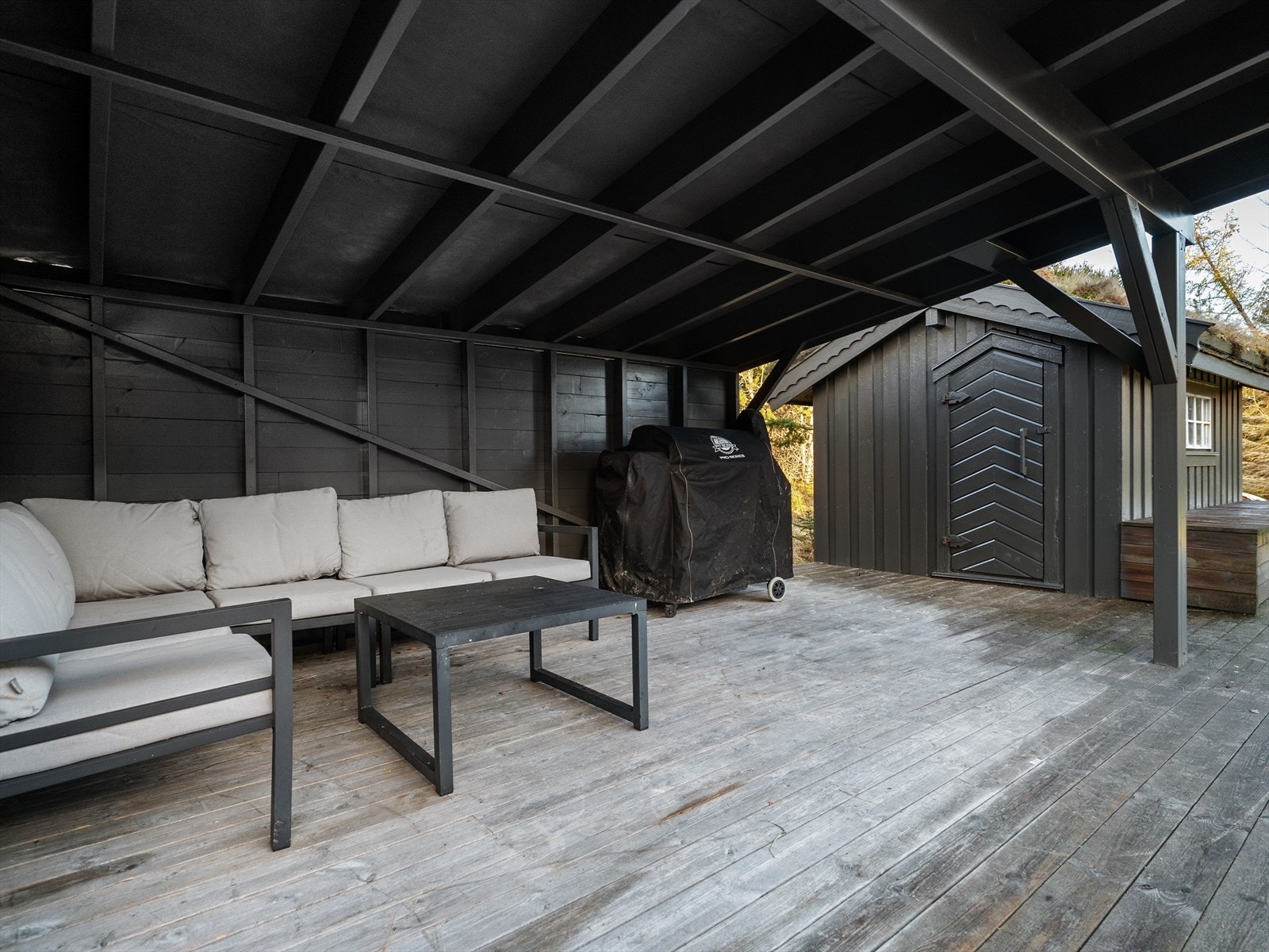 Uteområdet inviterer til hyggelige stunder året rundt Galleribilde