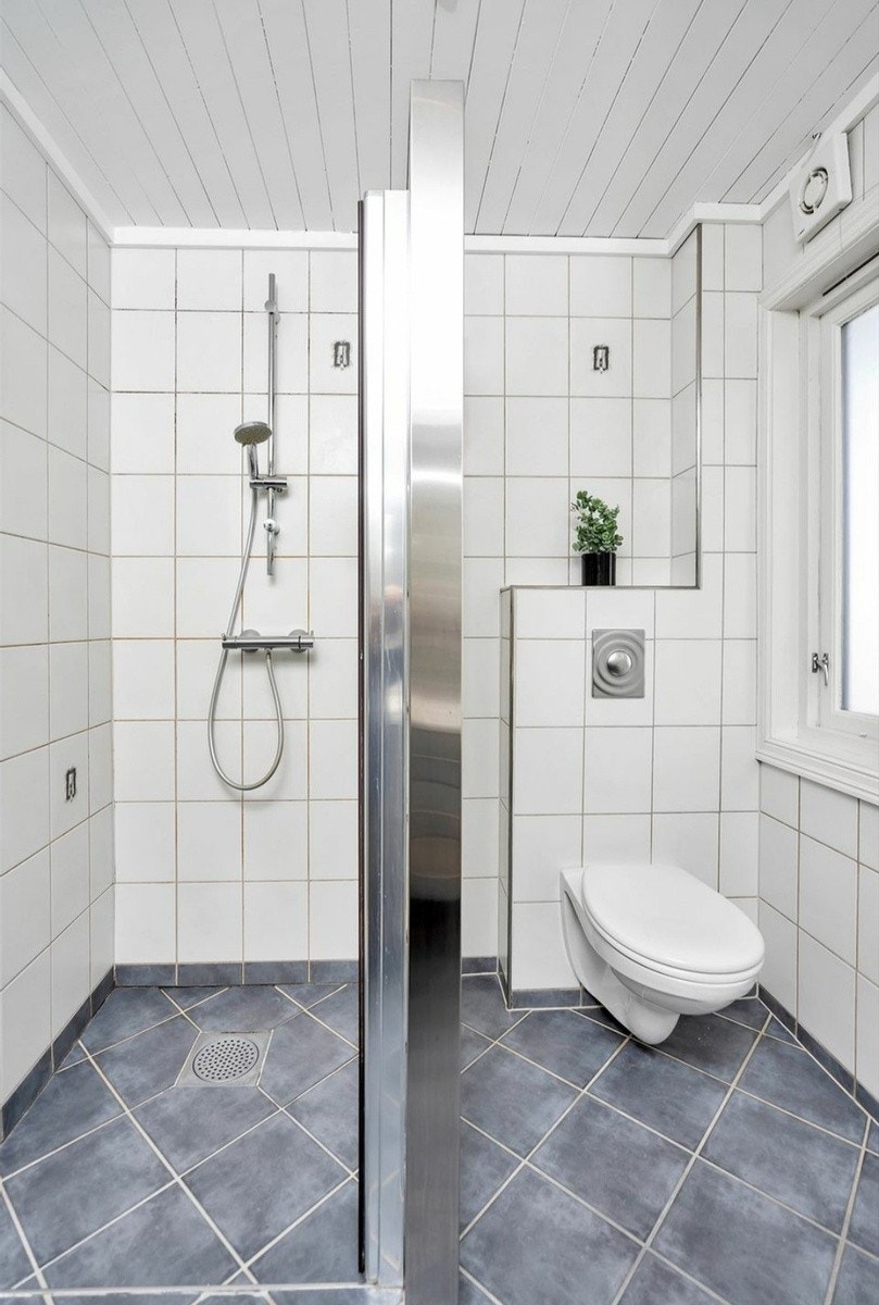 Bad 1. Etasje Galleribilde